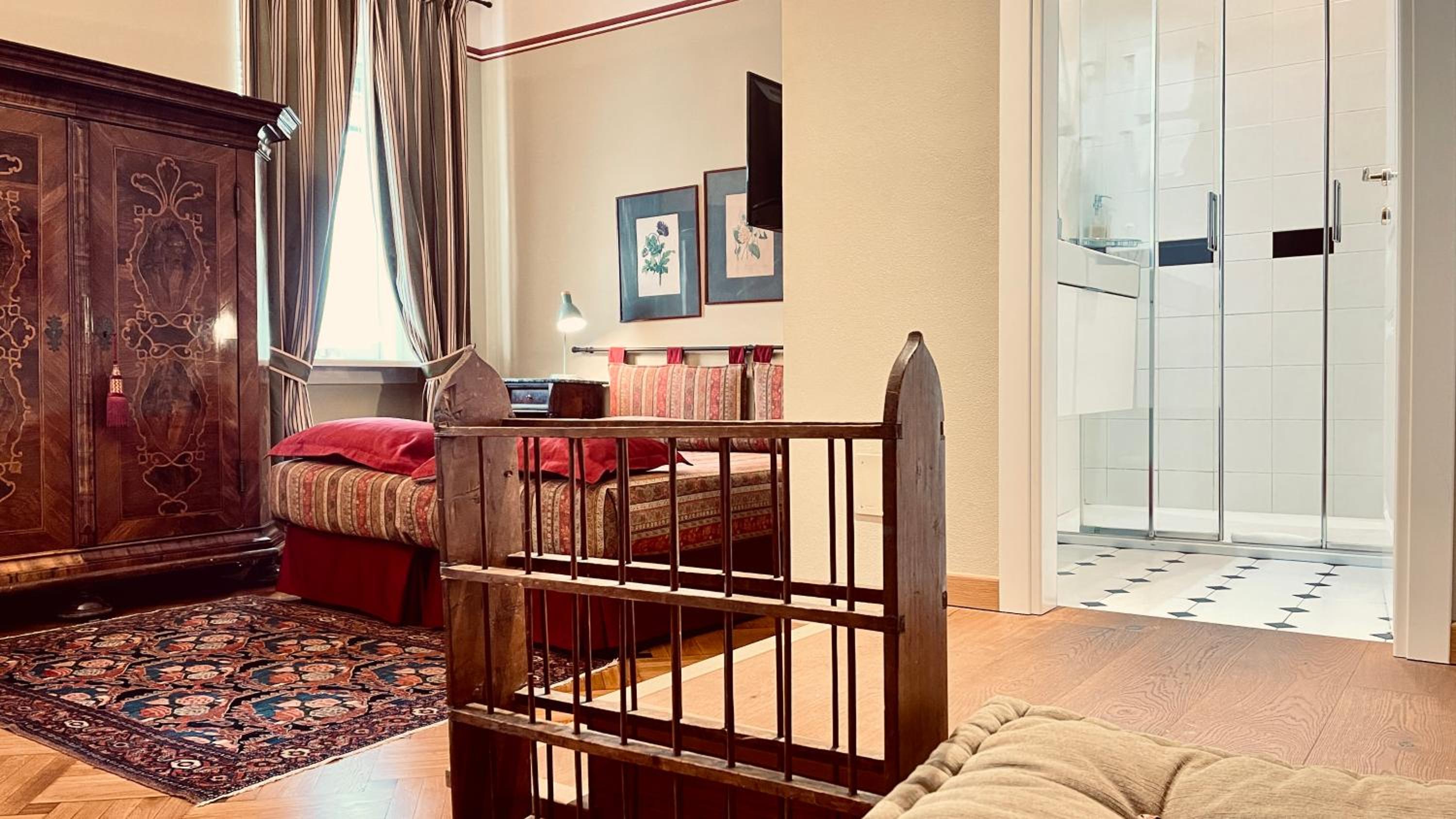 King Studio with Sofa Bed photo 3