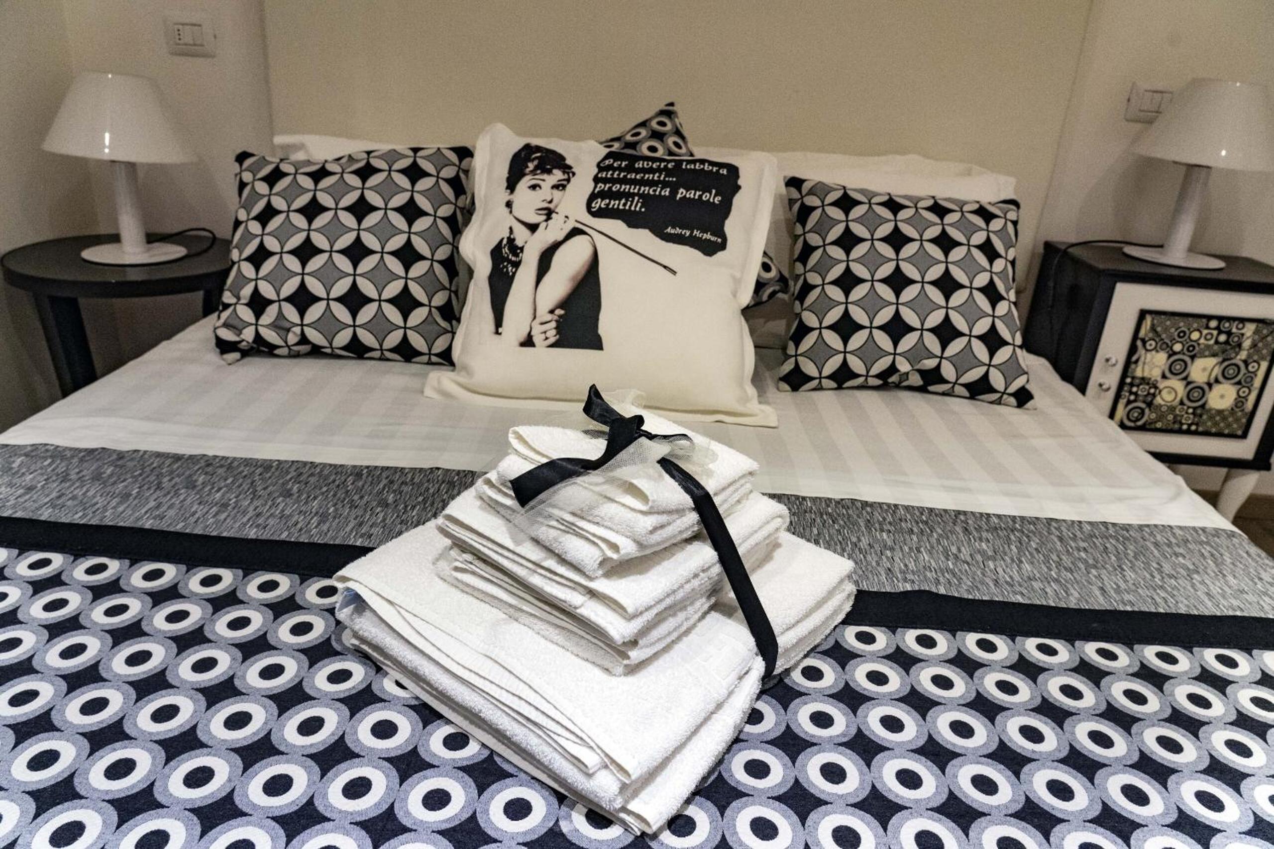 Double Room - Photo 6