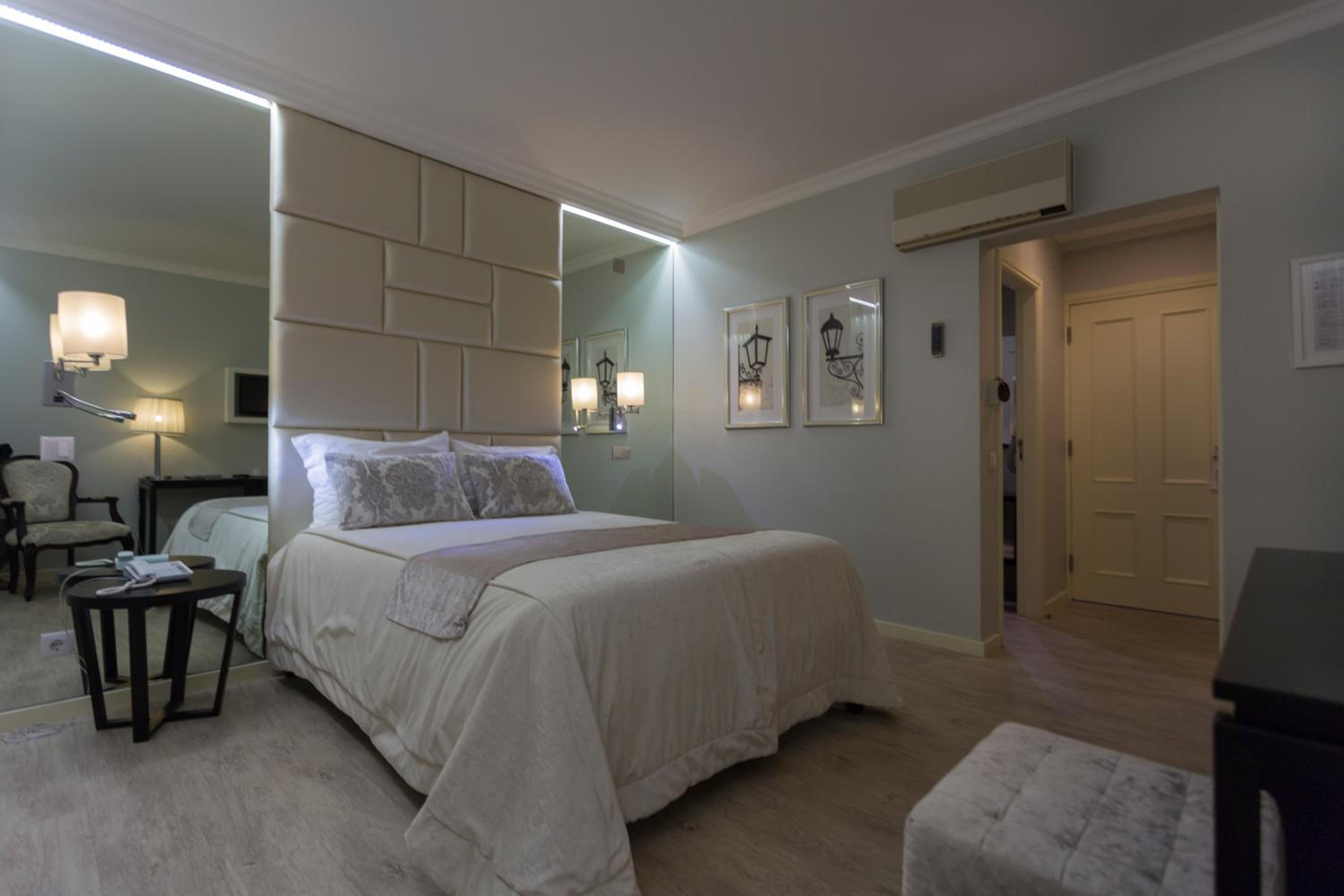 Double Room - Photo 3