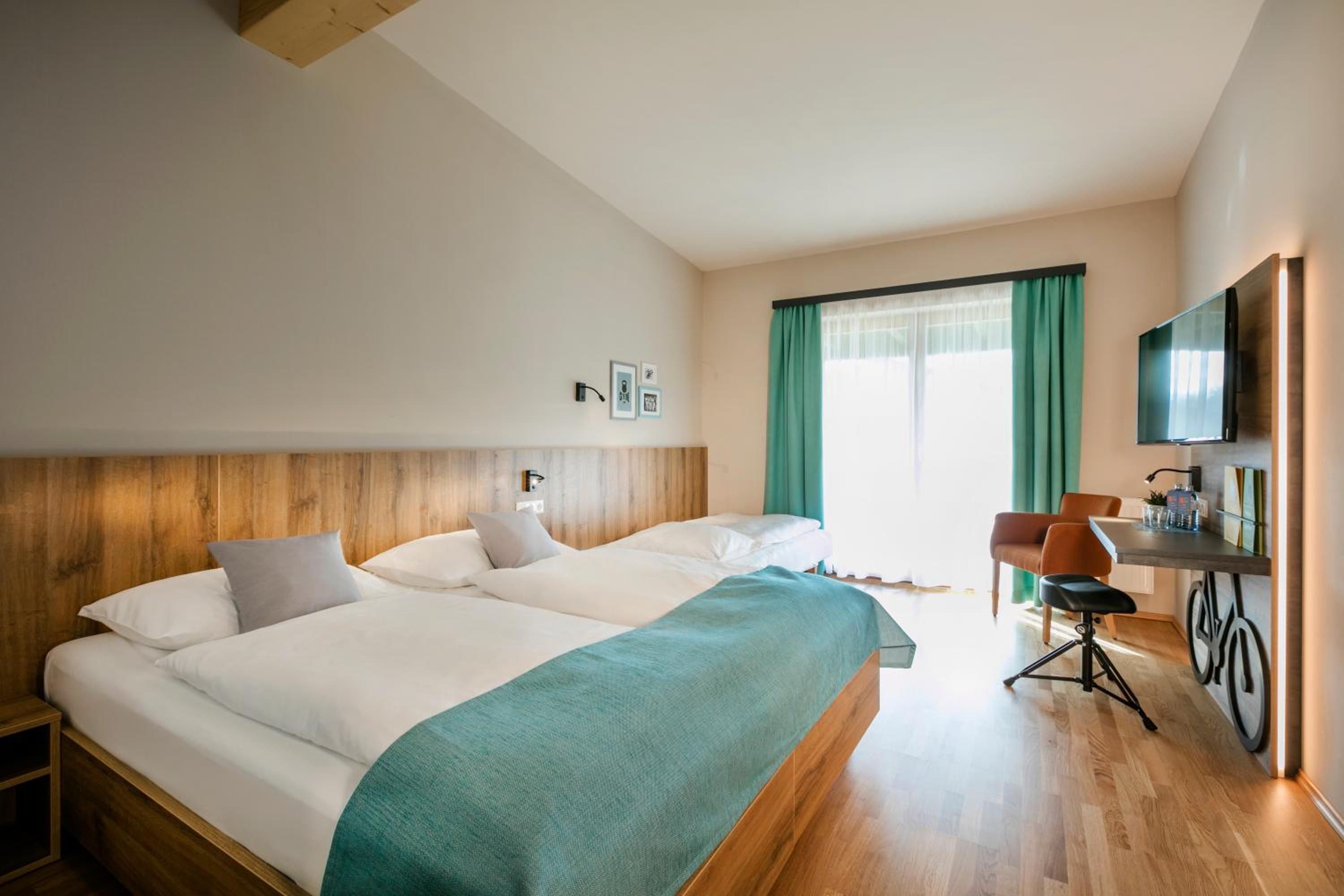 Triple Room - Photo 1