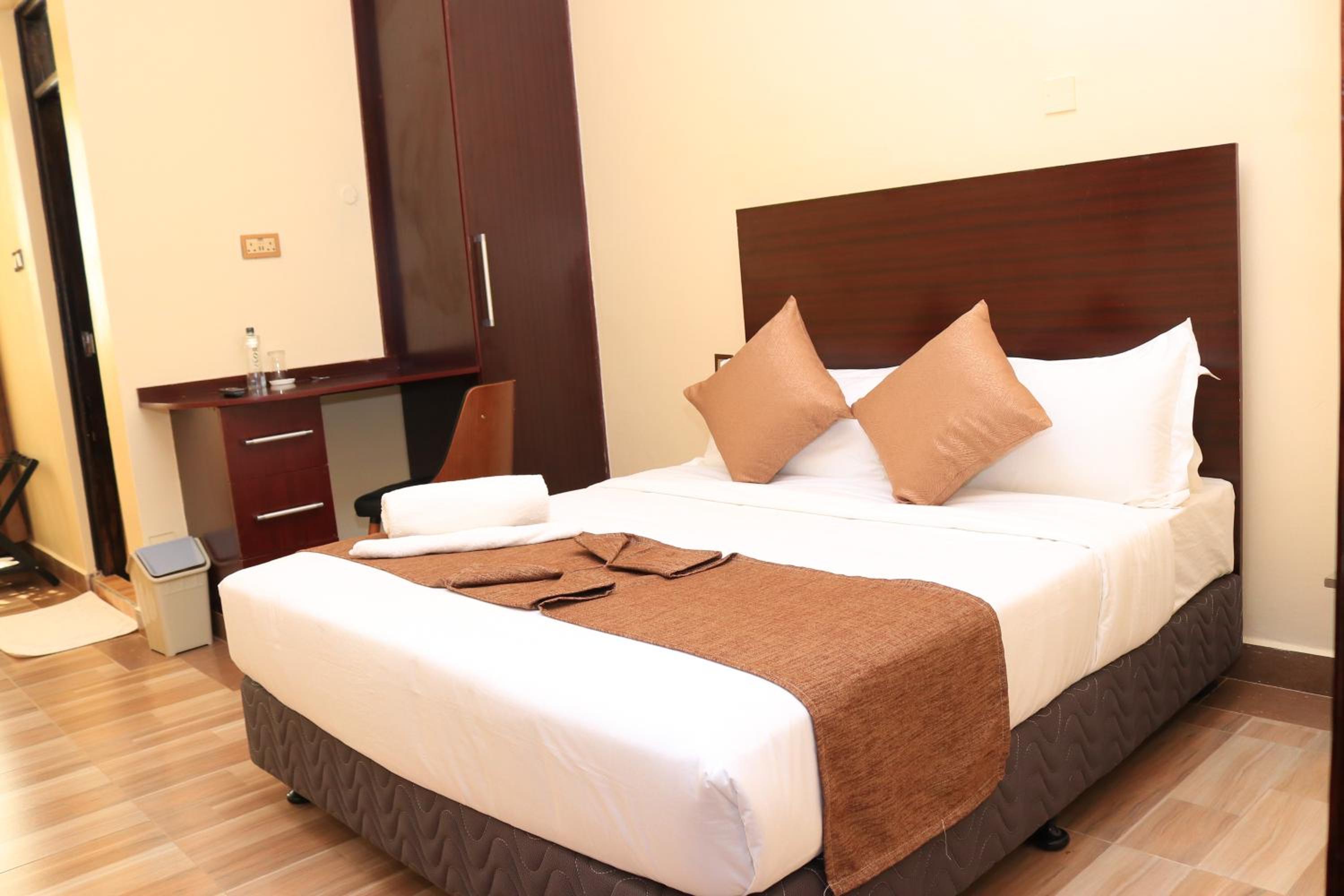 Superior Single Room