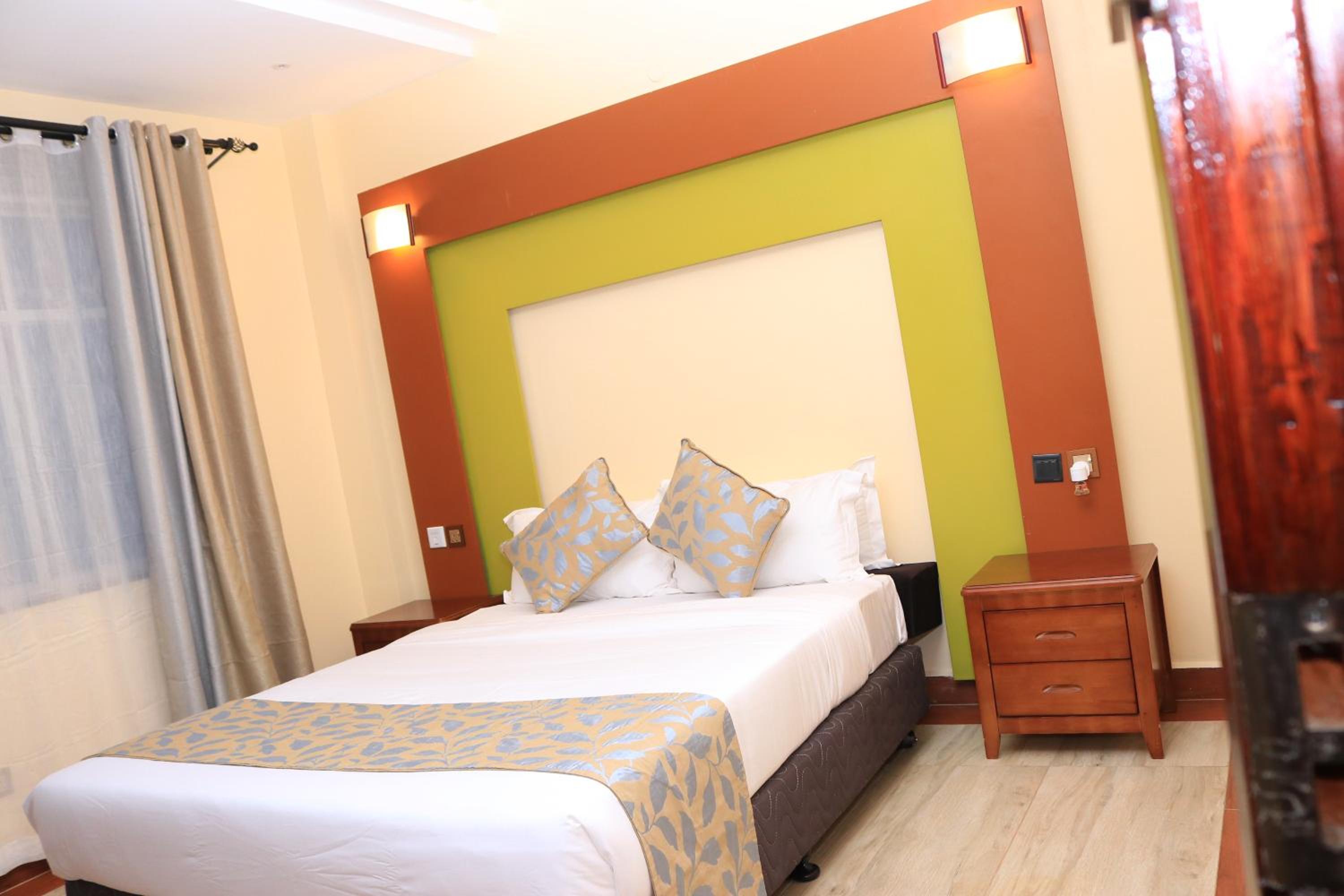 Deluxe Single Room