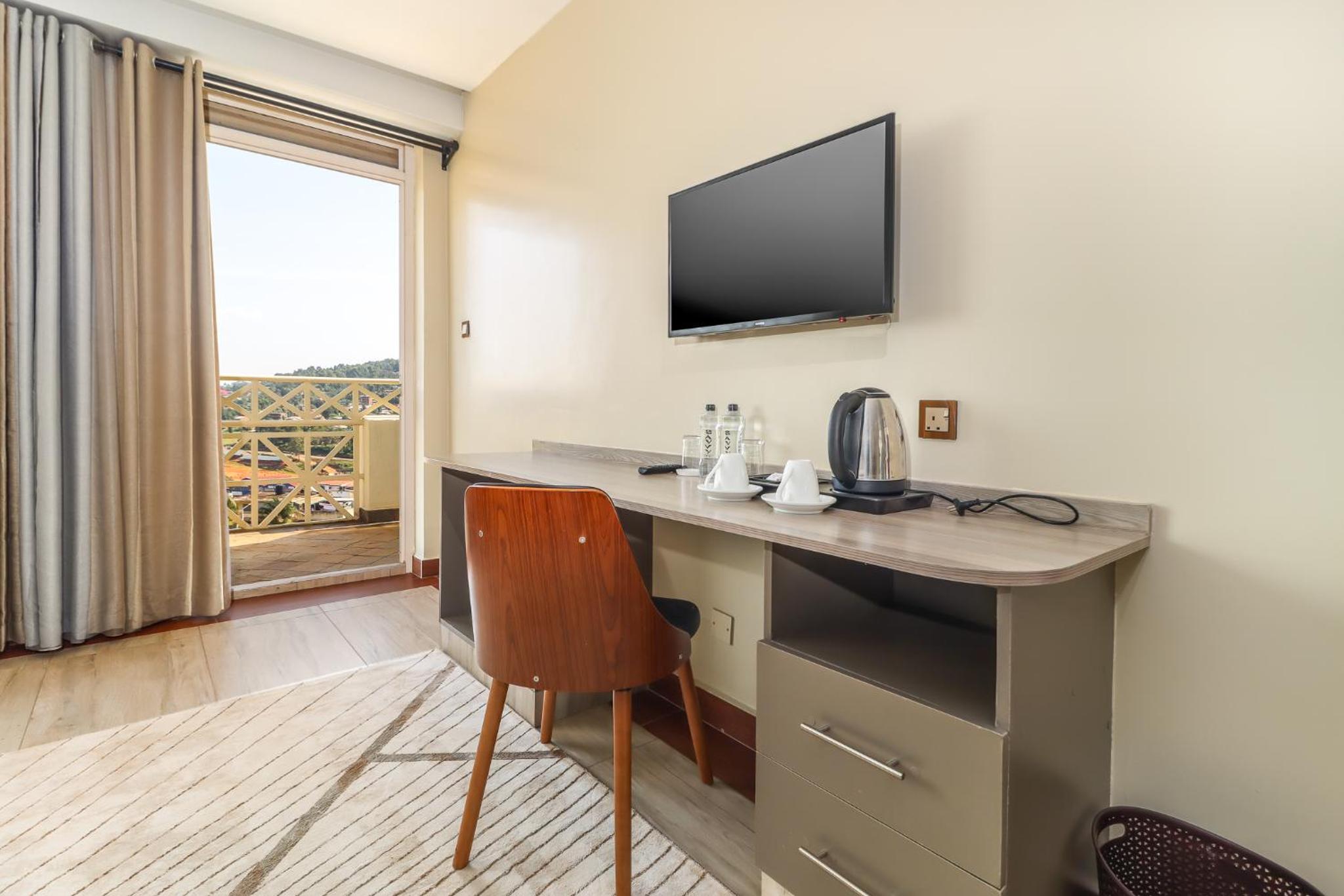 Deluxe Double Room photo 3