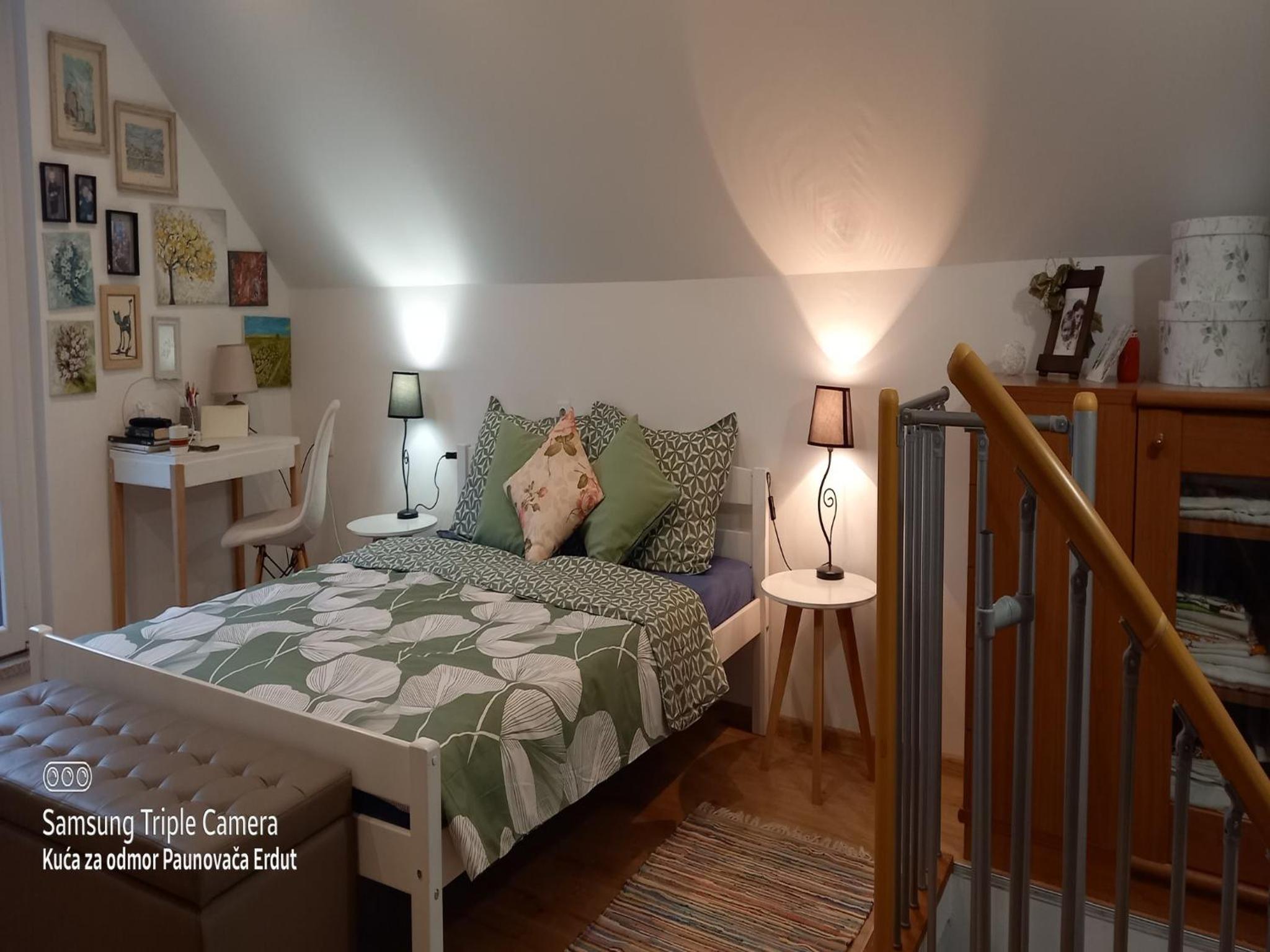 Two-Bedroom Holiday Home - Photo 19
