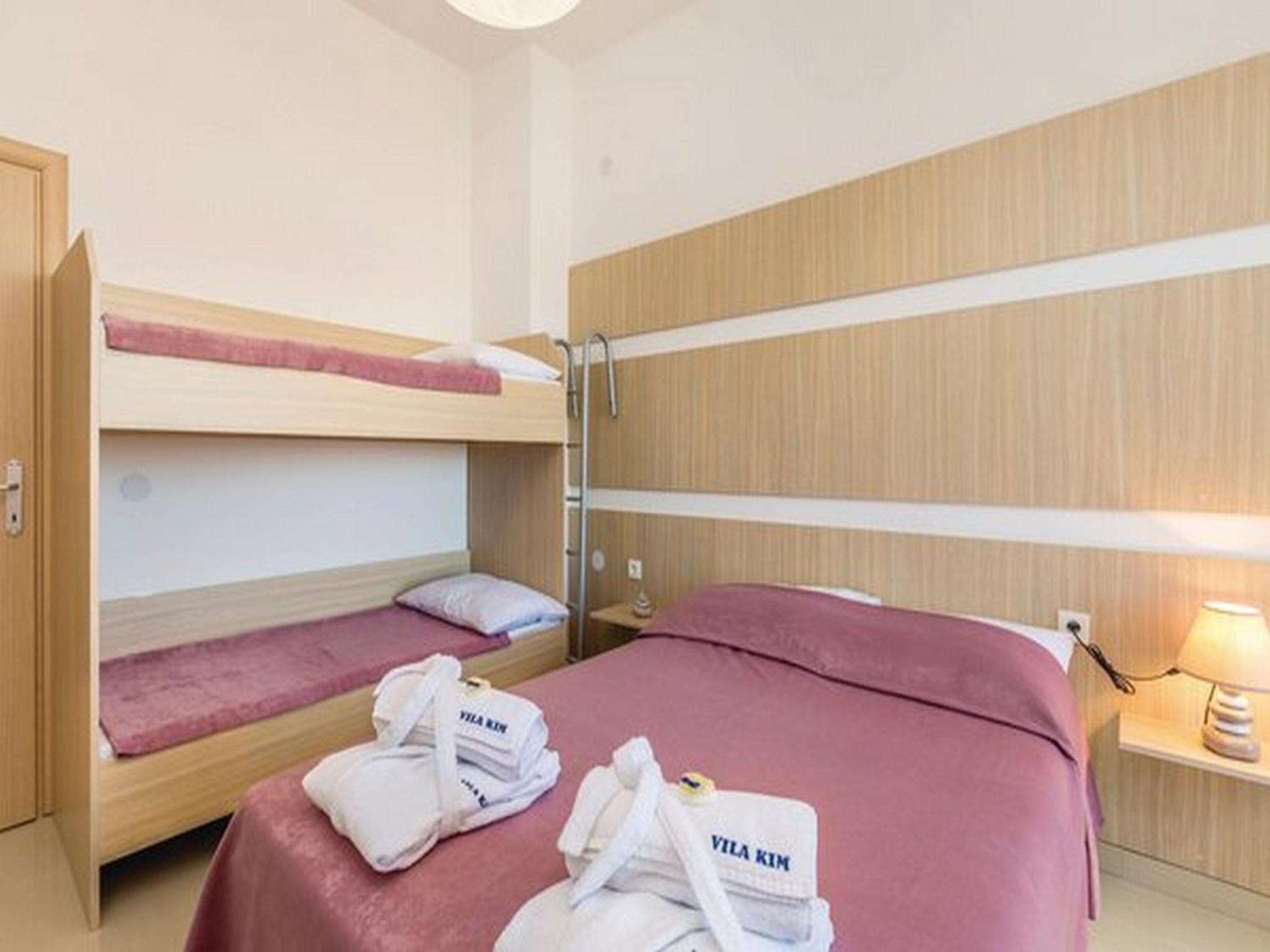 One-Bedroom Apartment with Terrace and Sea View photo 1