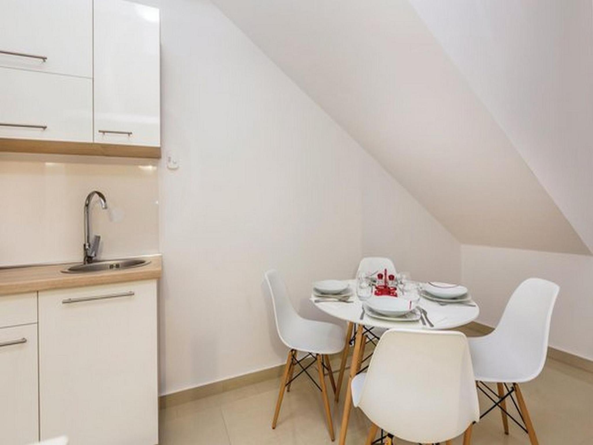 Two-Bedroom Apartment with Terrace and Sea View photo 2