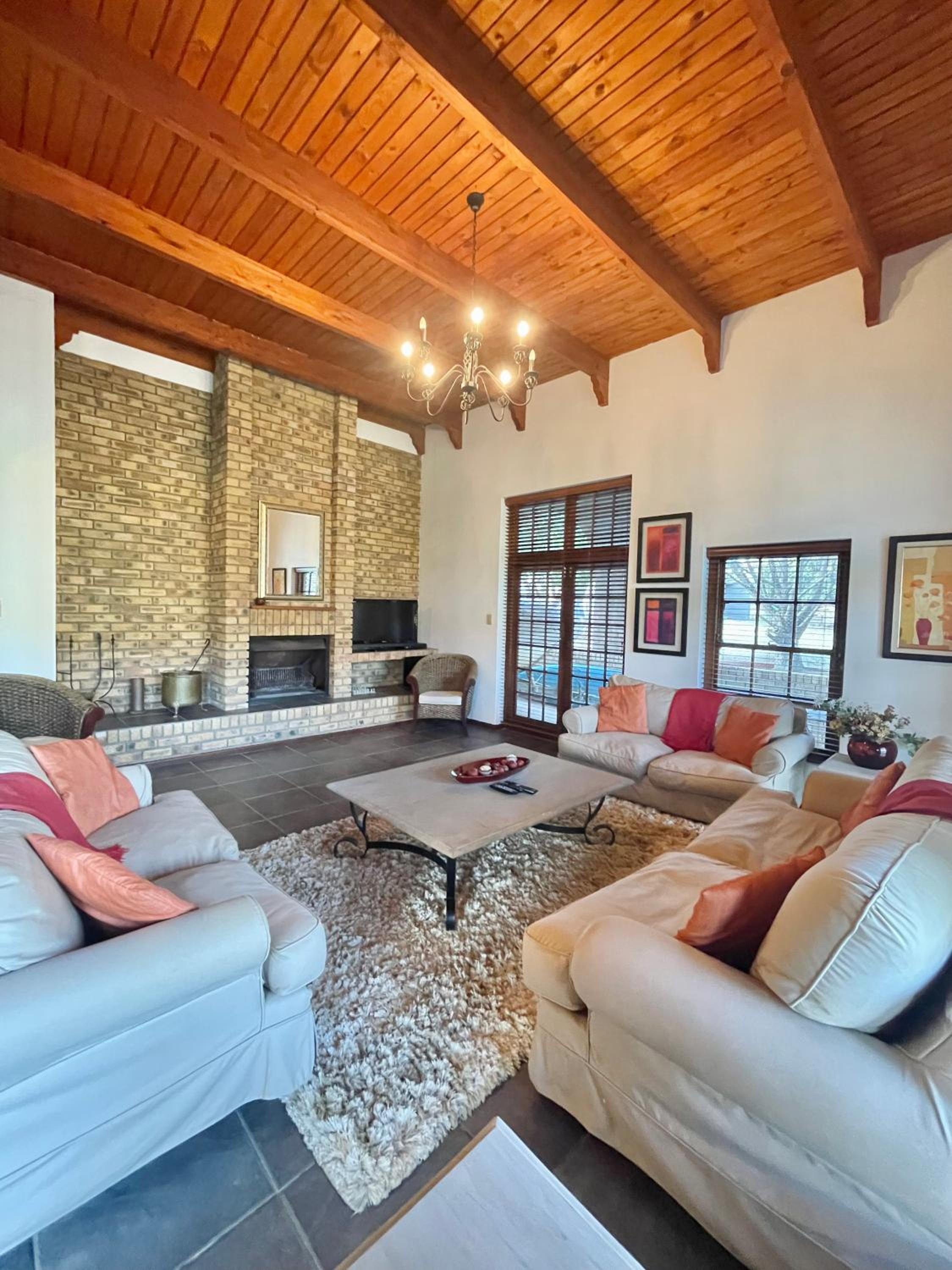 Villa photo 1