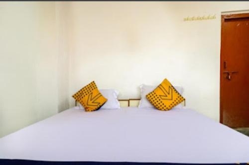 Standard Double Room with Fan photo 1
