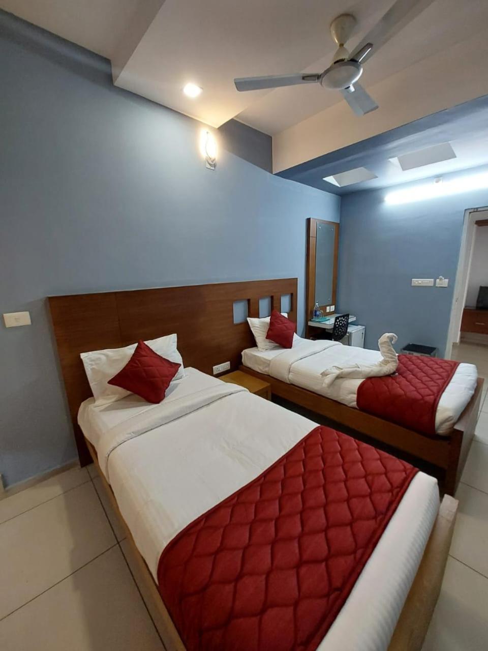 Deluxe Room - Photo 1