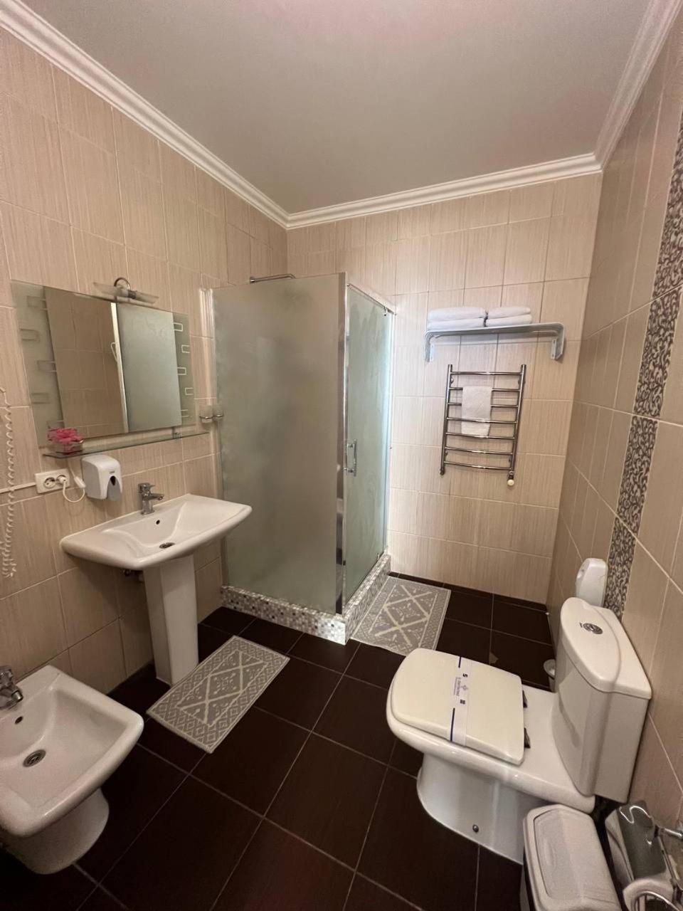 Deluxe Double Room with Balcony photo 3