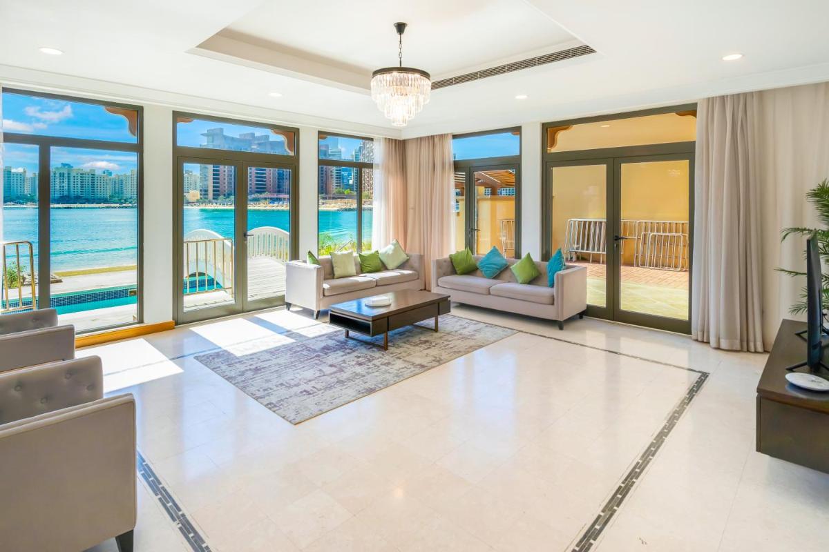Villa with Private Pool photo 1