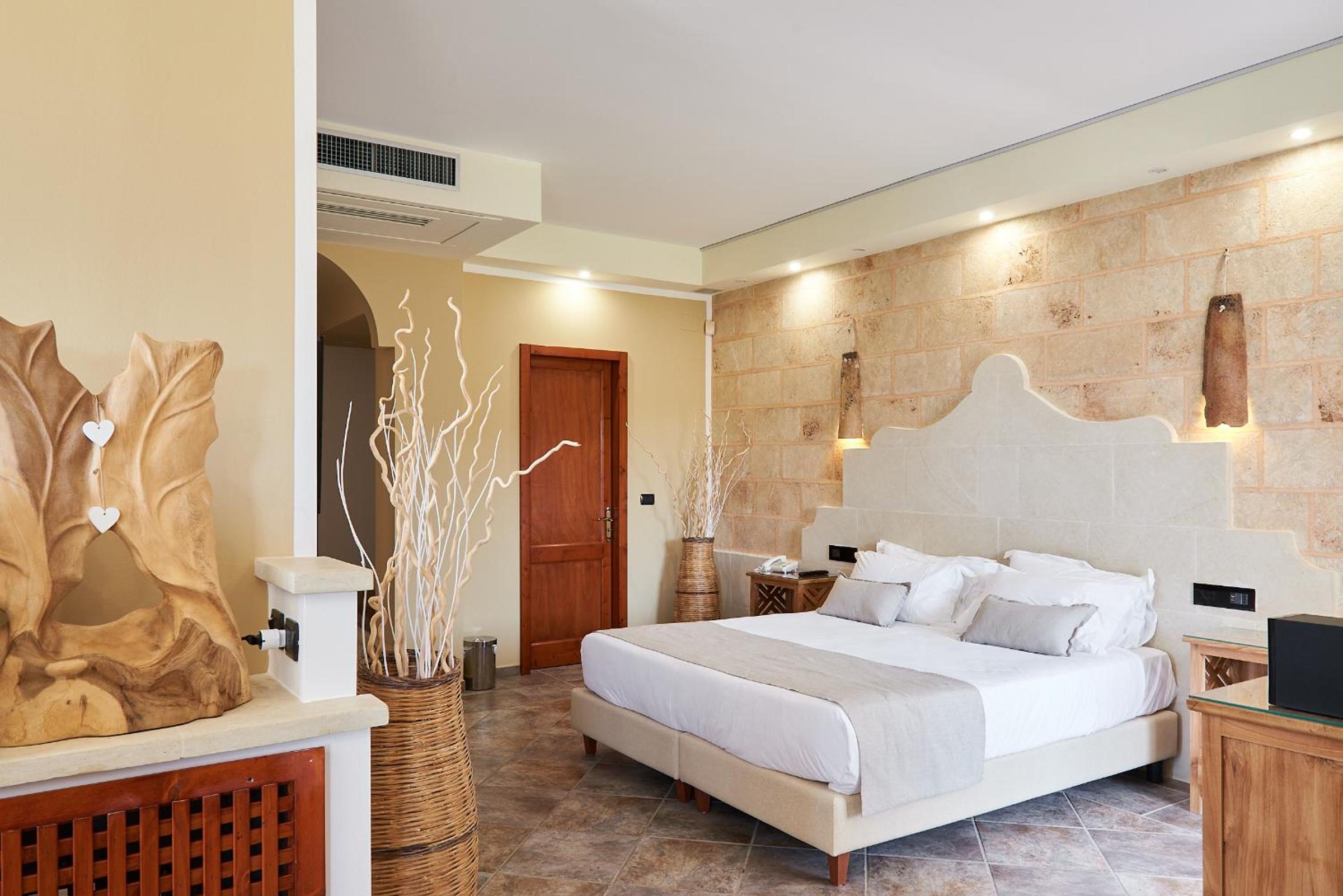 Suite with Spa - Photo 11