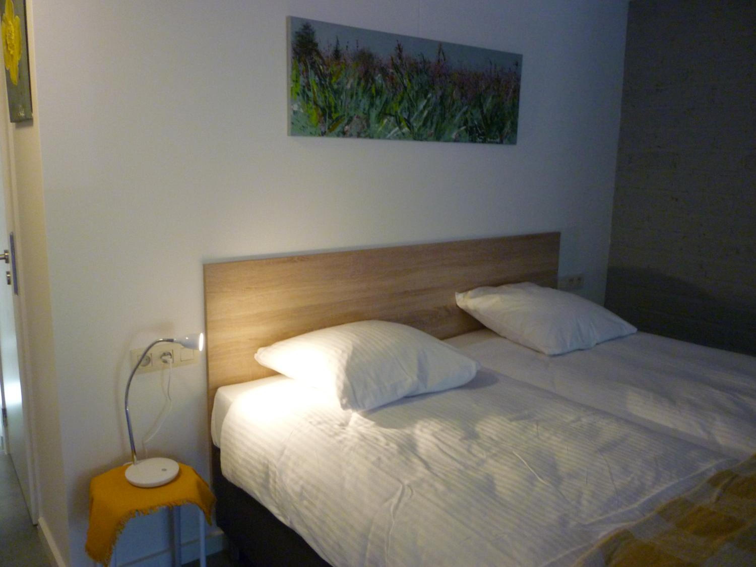 Studio Apartment photo 3