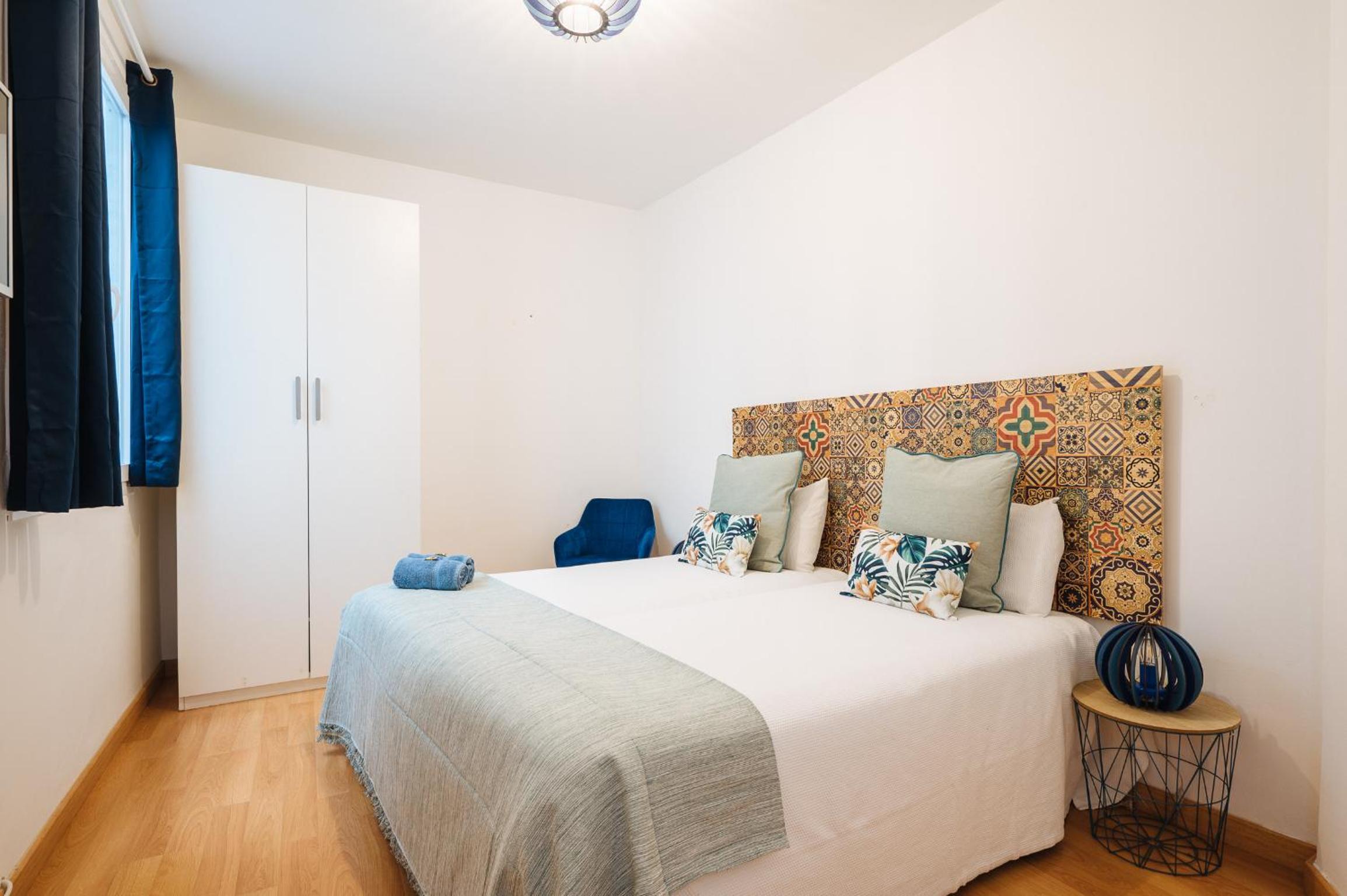 Two-Bedroom Apartment - Photo 24