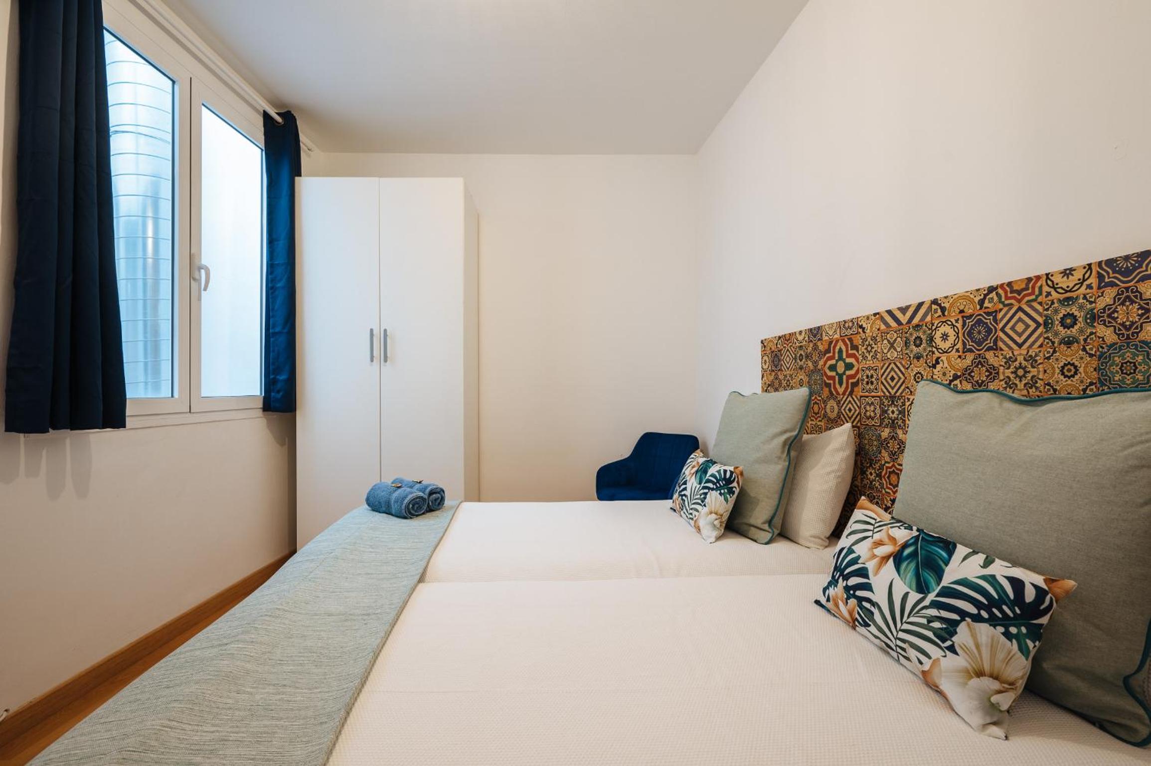 Two-Bedroom Apartment - Photo 19