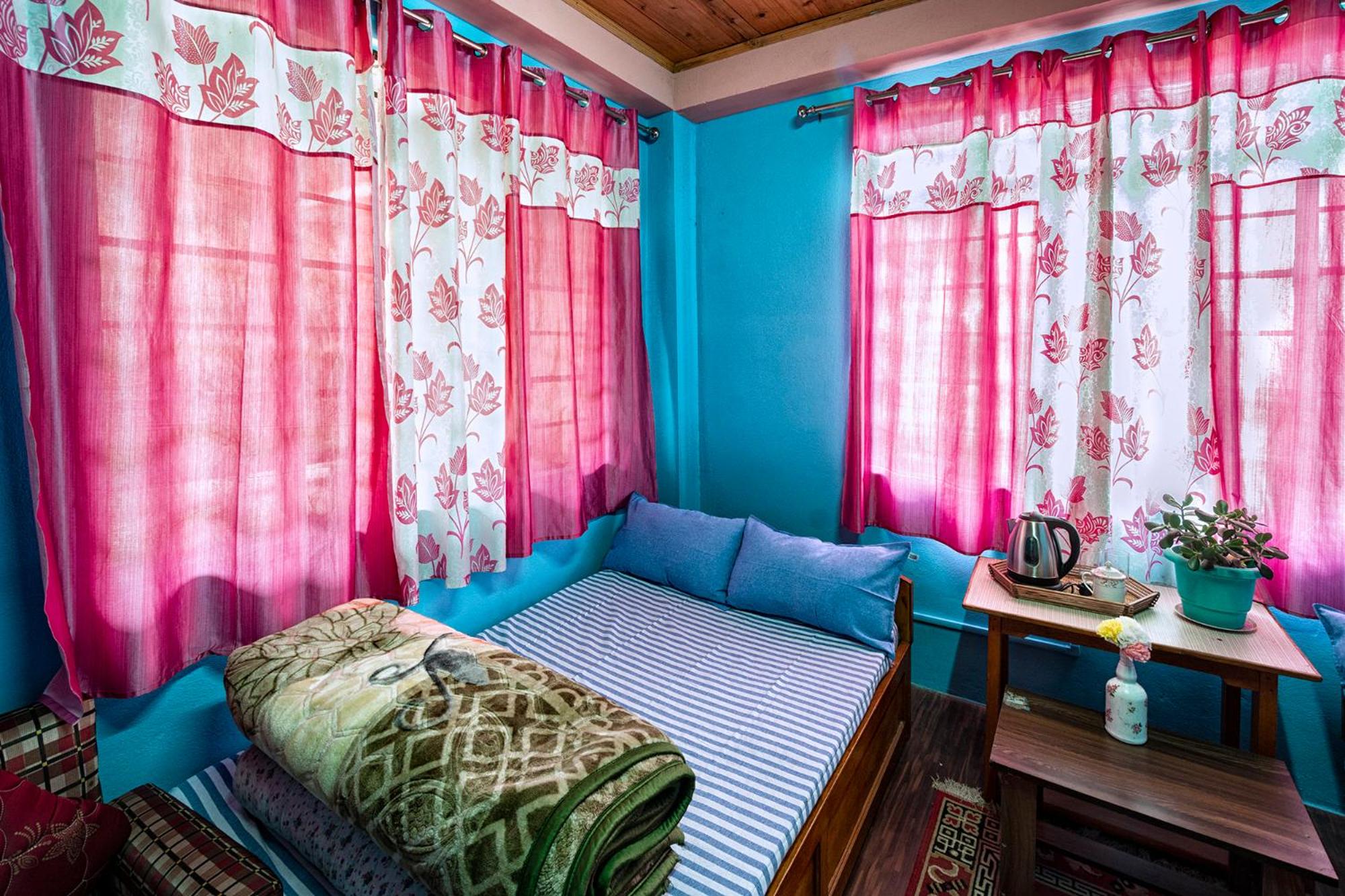 Double Room with Private Bathroom photo 2
