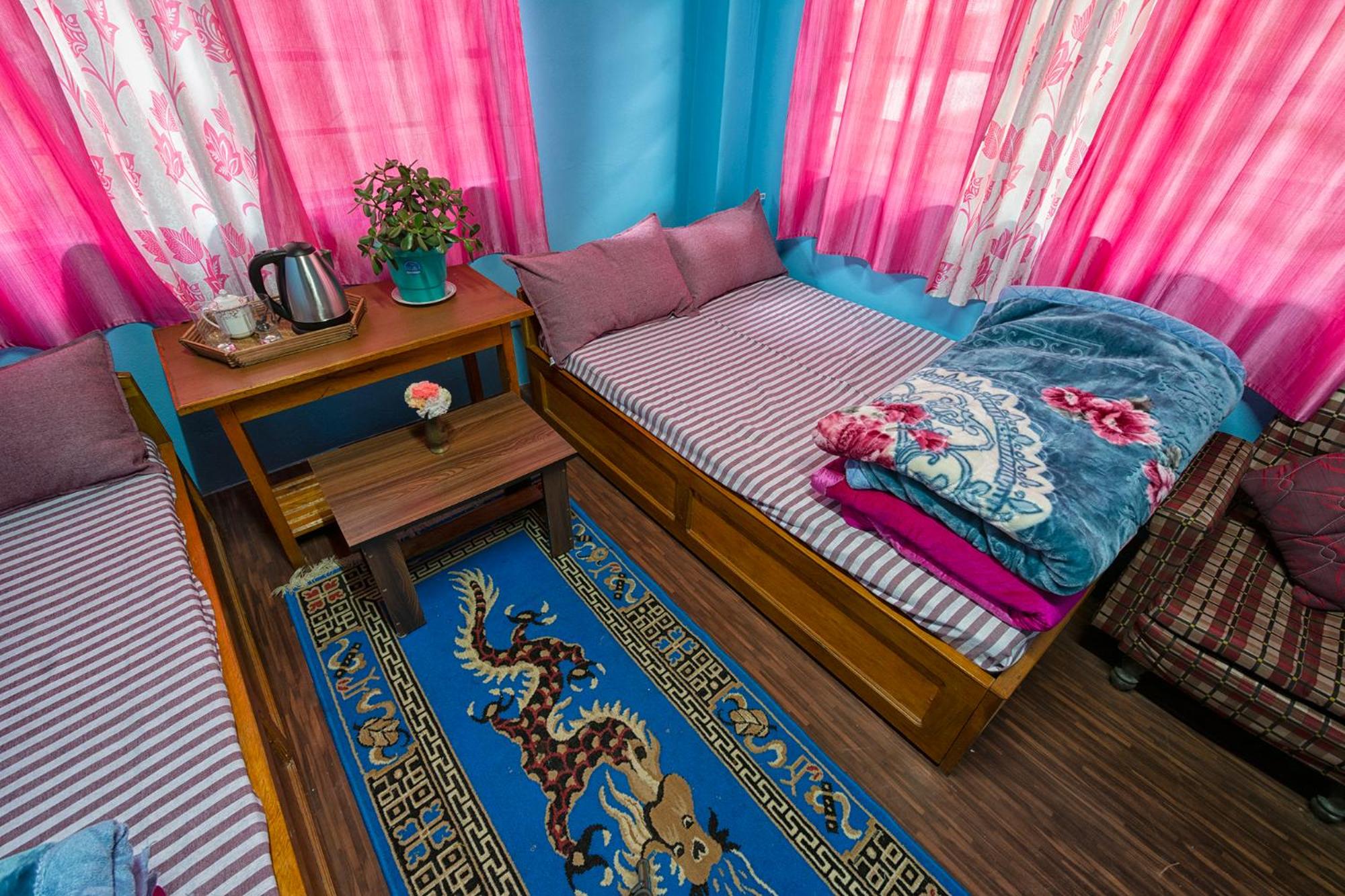 Double Room with Private Bathroom photo 3