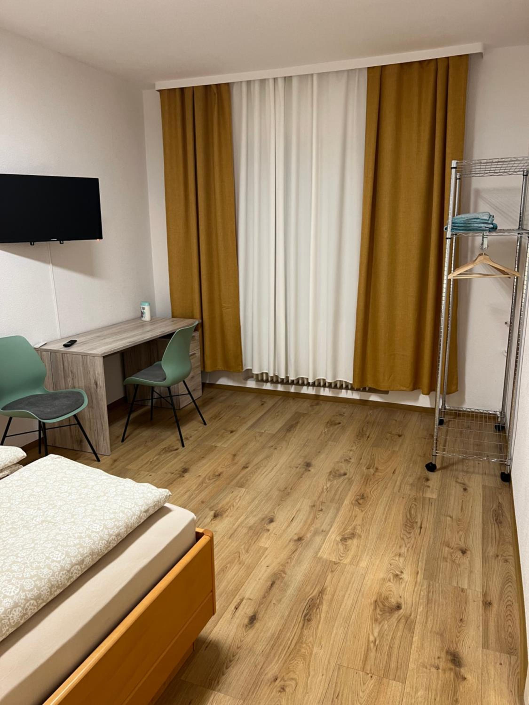 Standard Double Room with Shared Bathroom photo 3