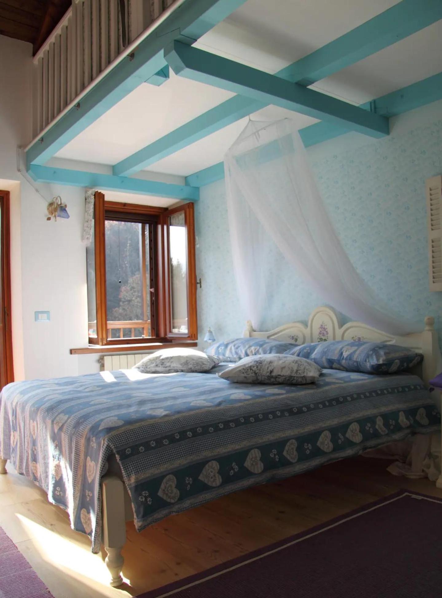 Double Room with Private Bathroom - Photo 11
