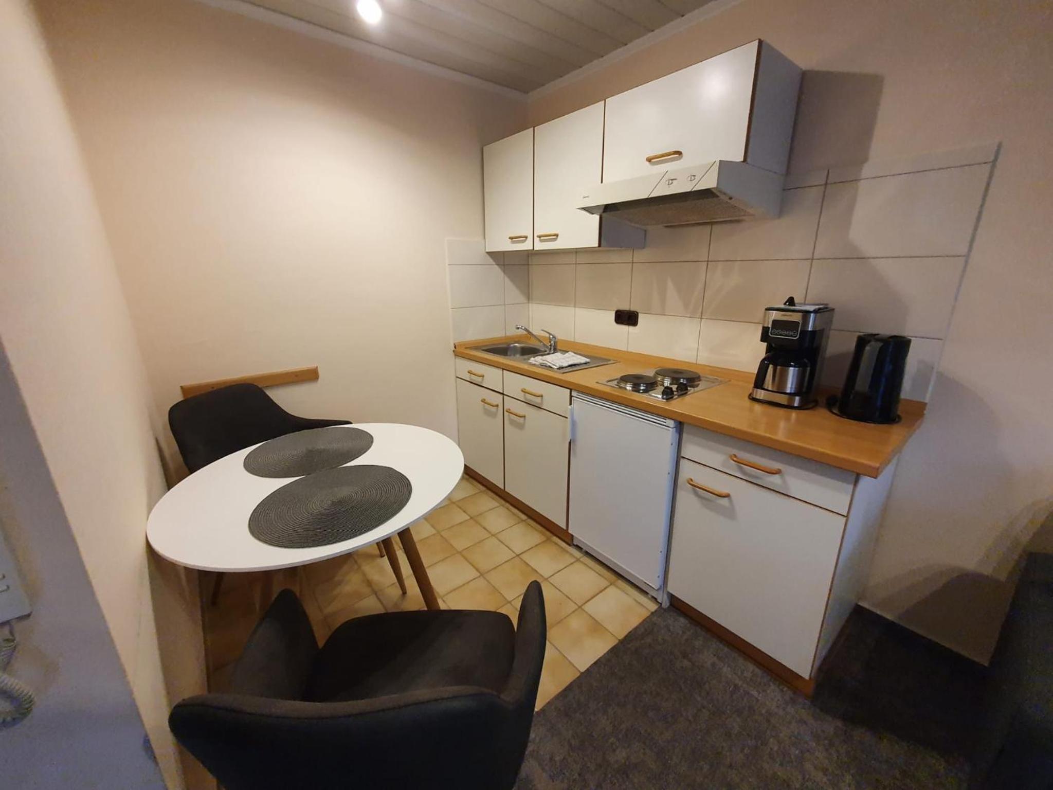 Apartment with Balcony photo 3
