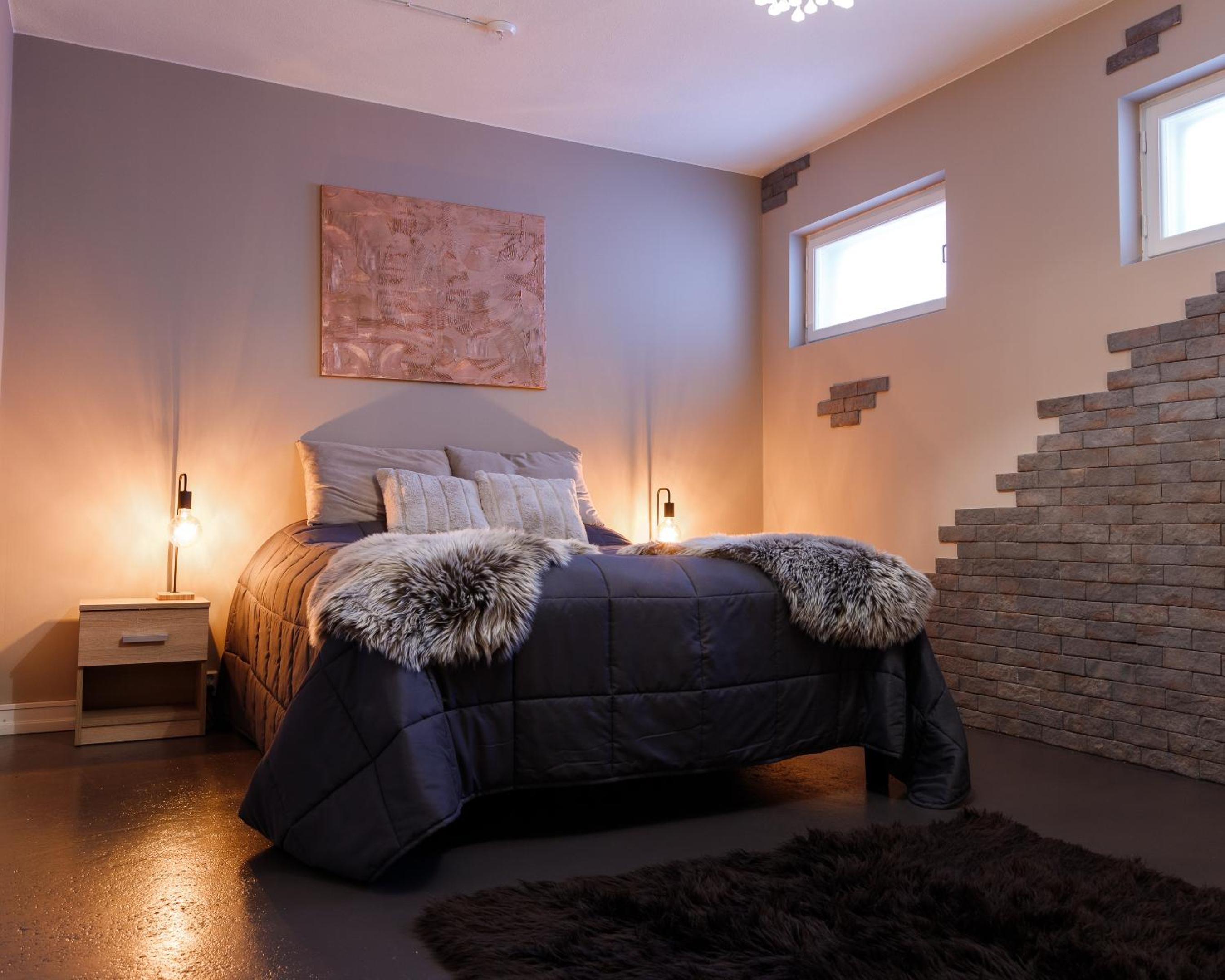 Standard Double Room with Shared Bathroom
