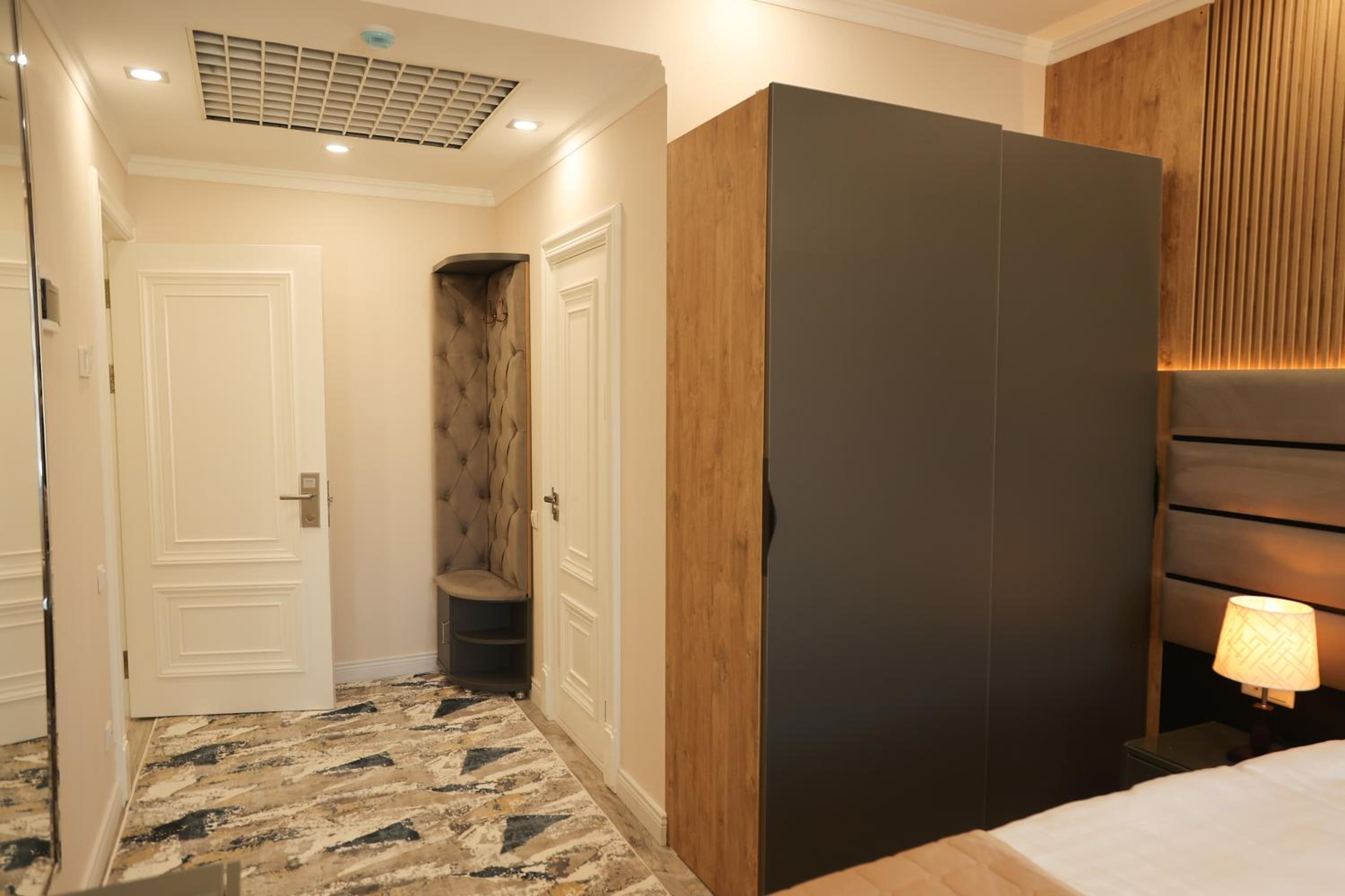 Superior Twin Room - Photo 6
