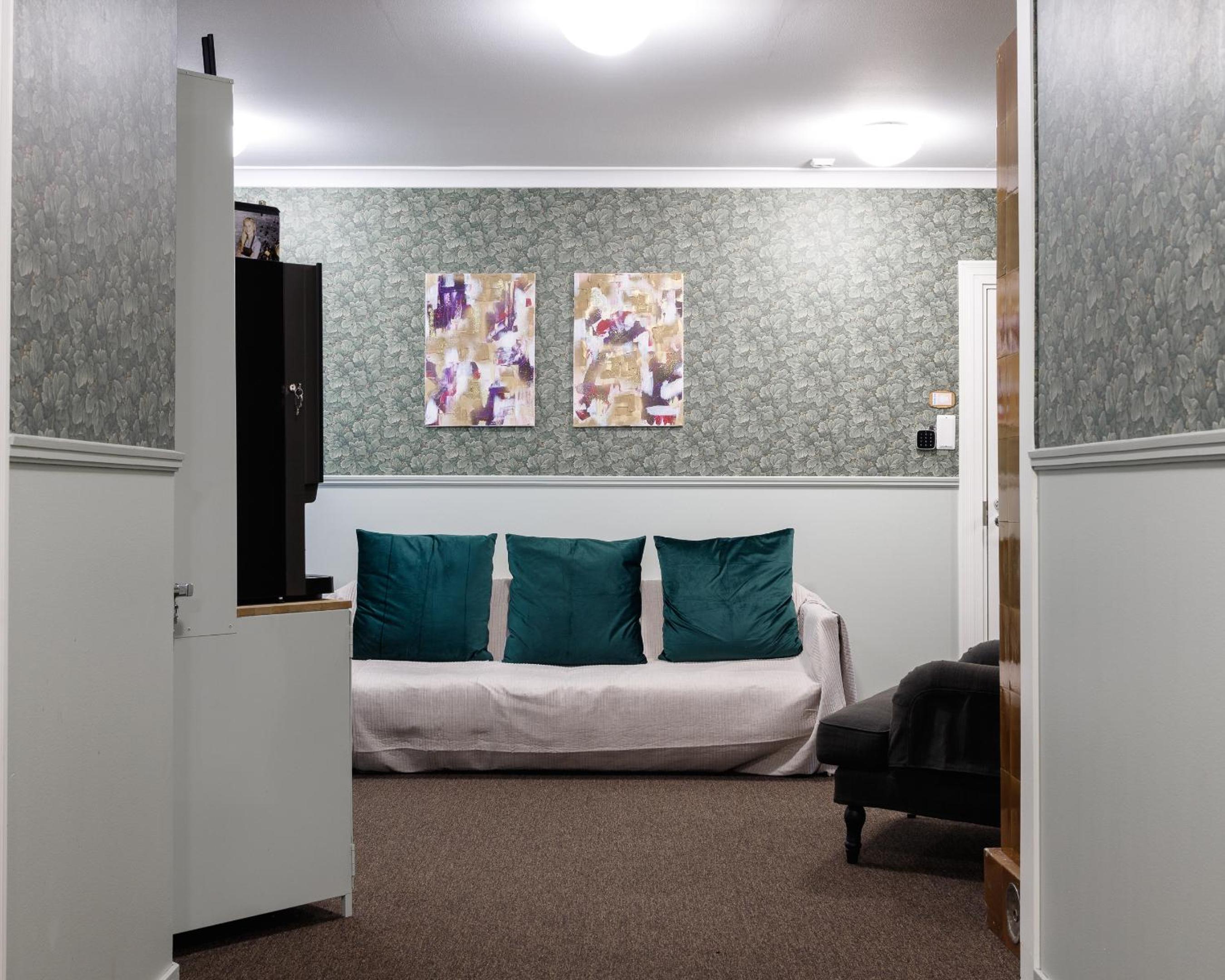 Double Room - Photo 3