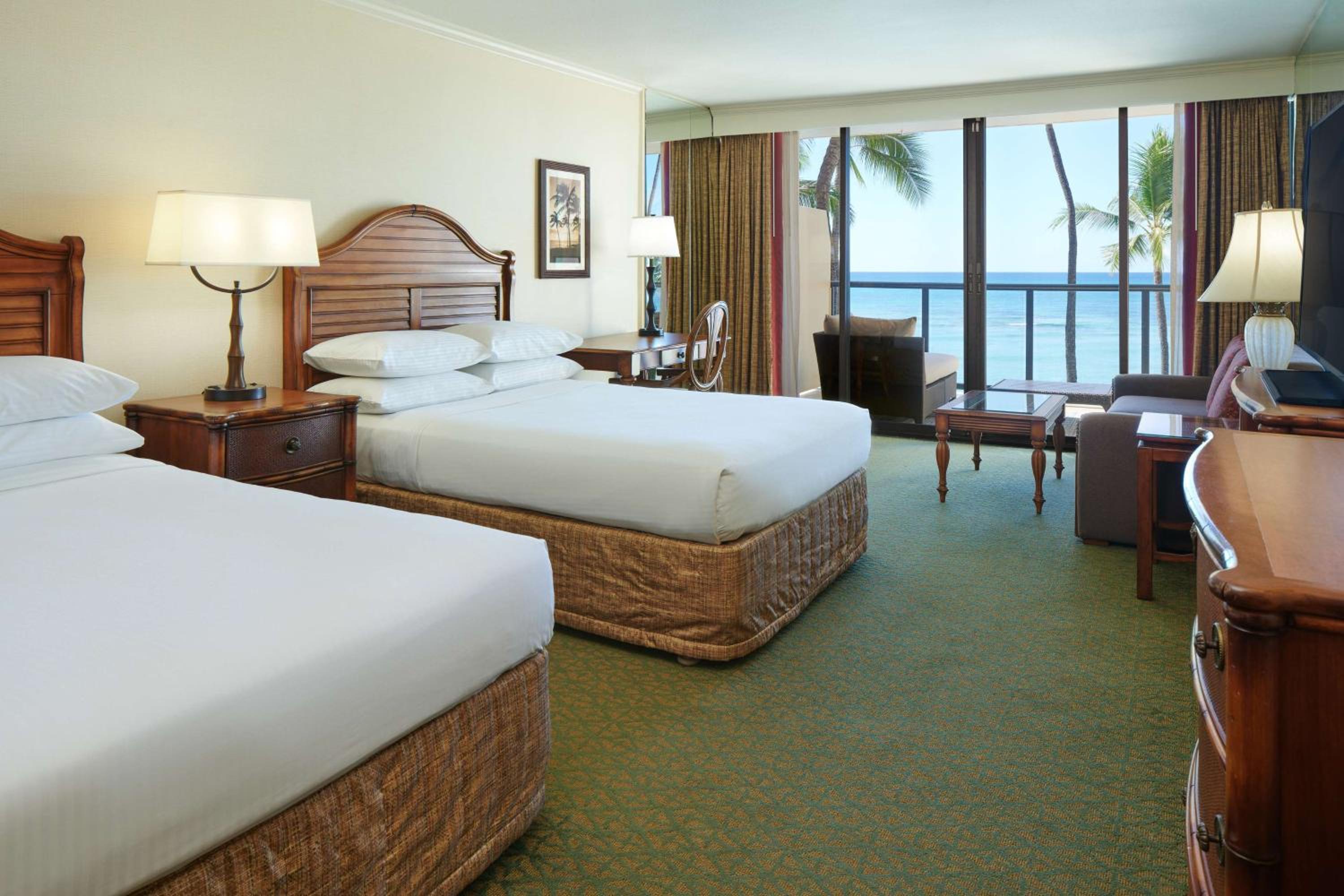 Club Ocean Front 2 Double Beds