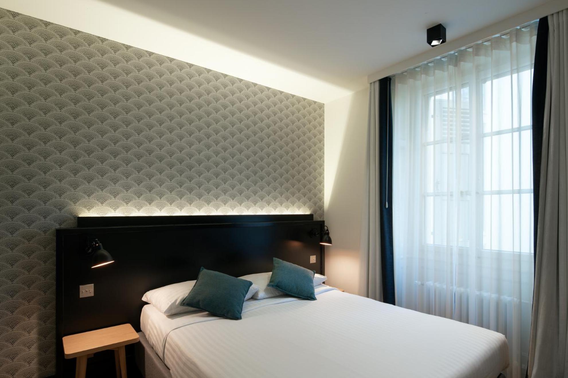 Double Room - Photo 6