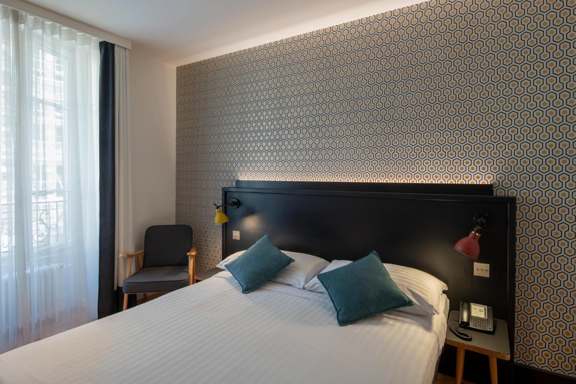 Double Room - Photo 5