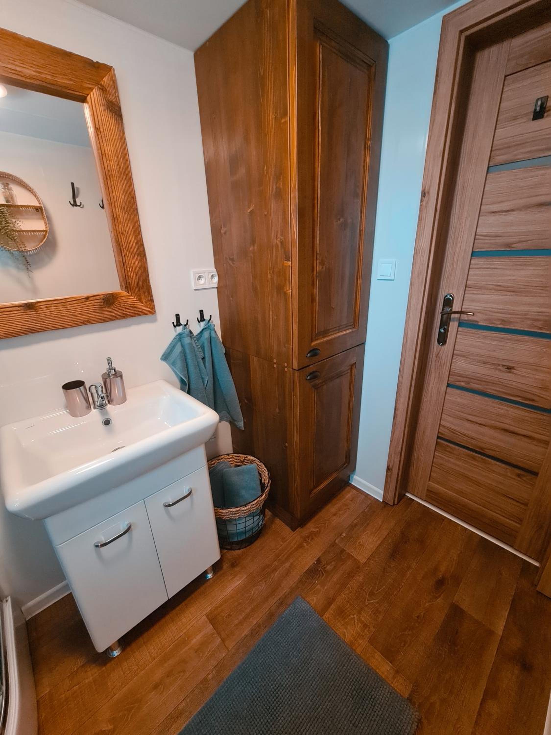 Two-Bedroom Apartment - Photo 4