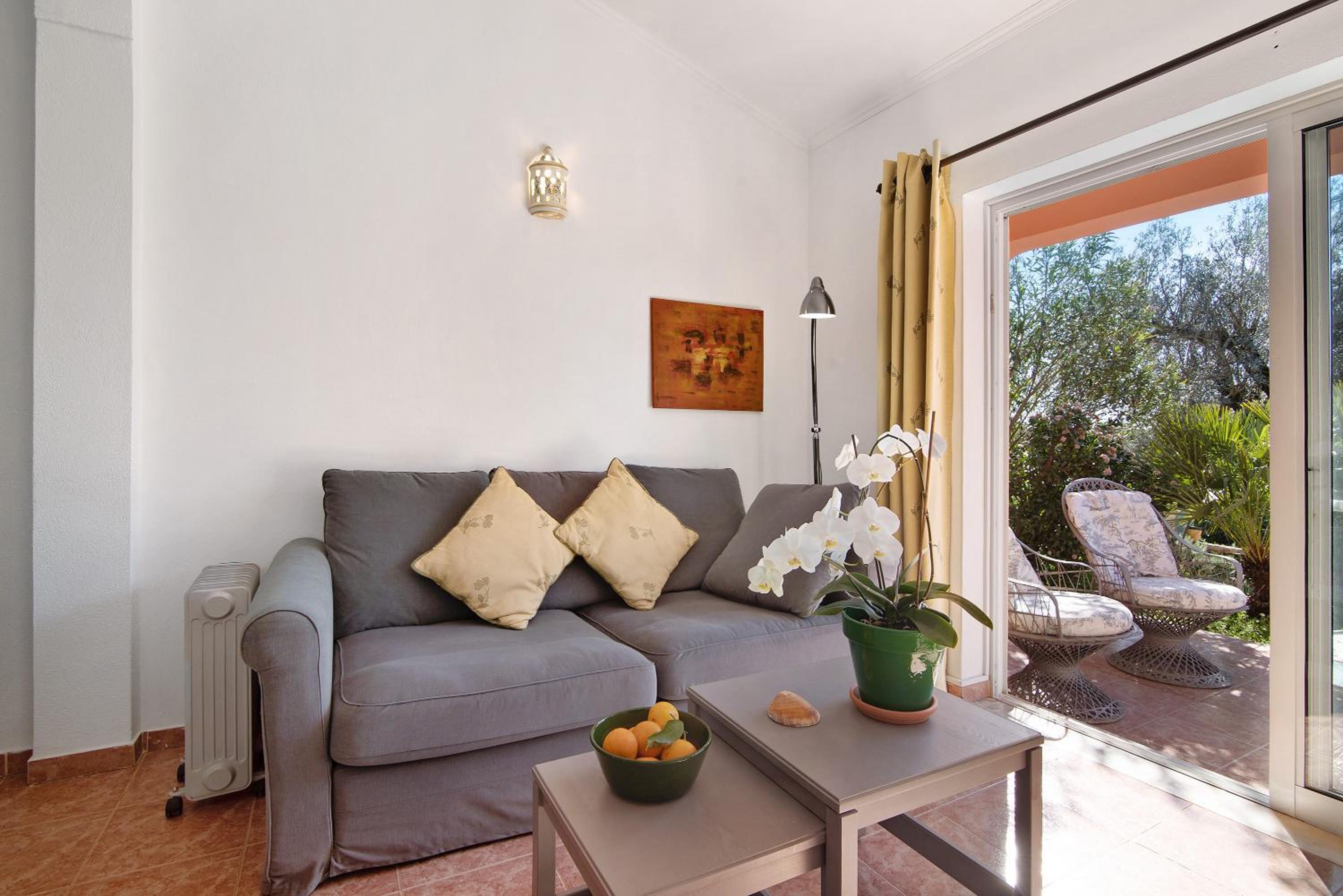 Two-Bedroom House photo 2