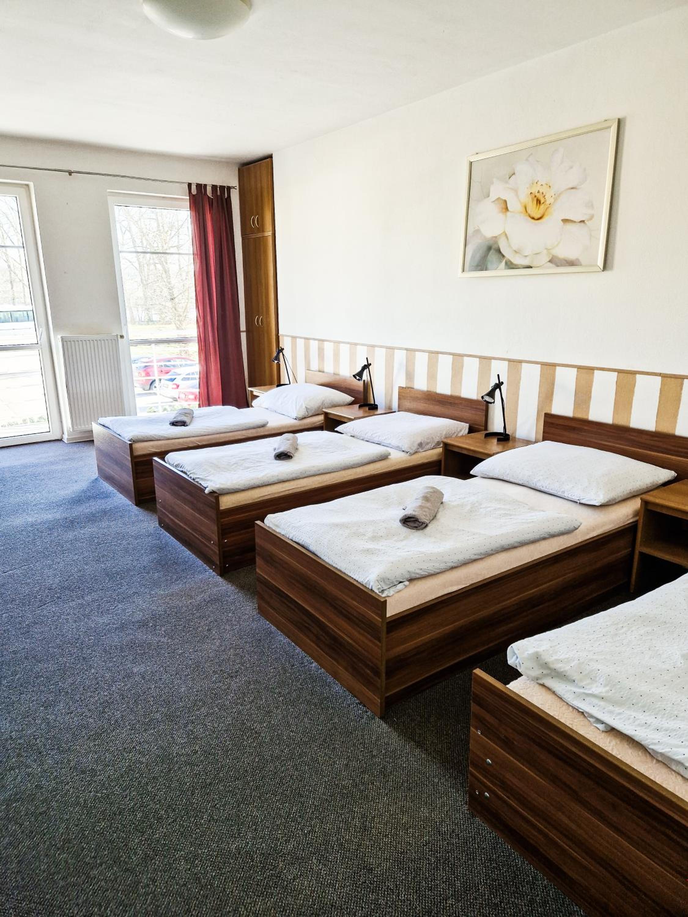 Quadruple Room - Photo 4