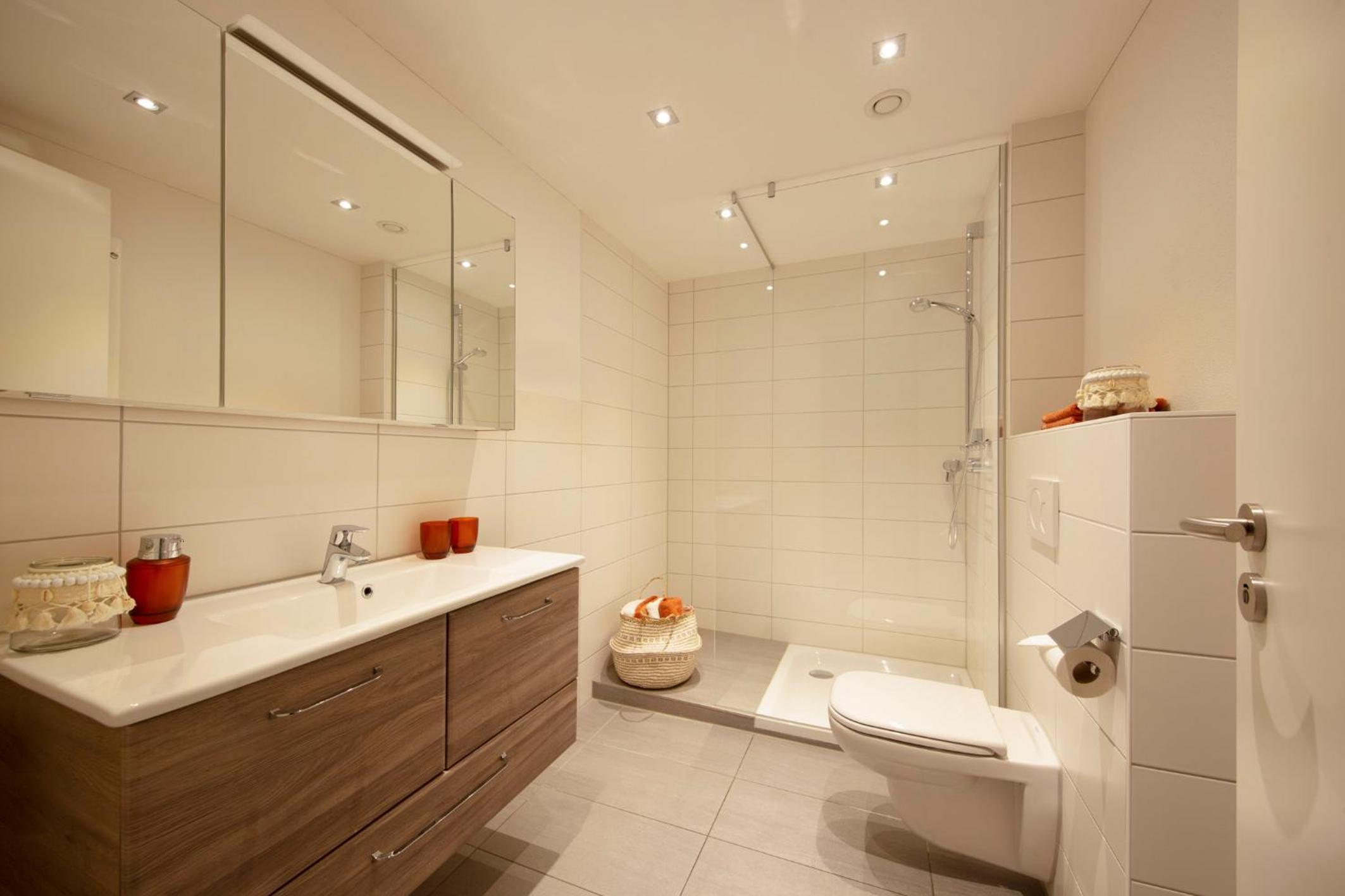 Studio Apartment - Photo 2
