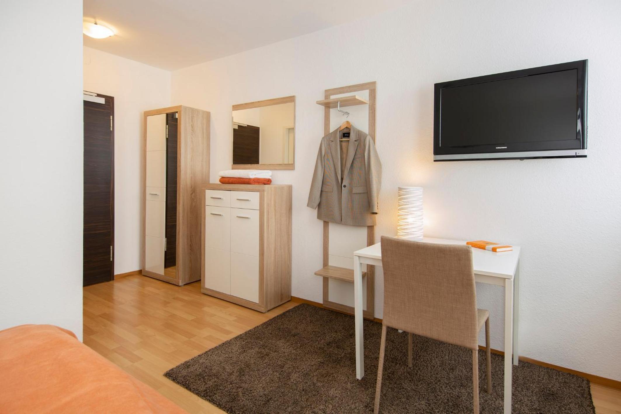 Standard Double Room - Photo 1
