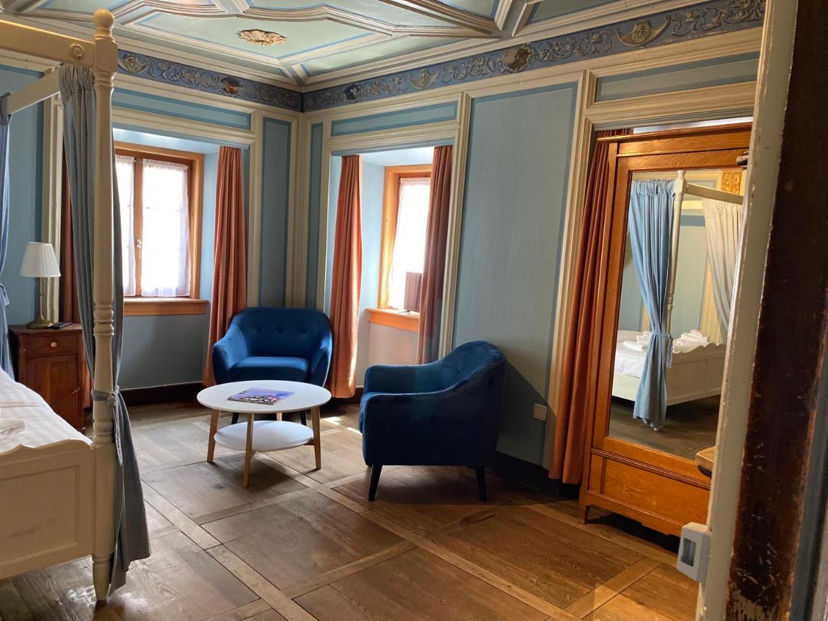 Two-Bedroom Suite