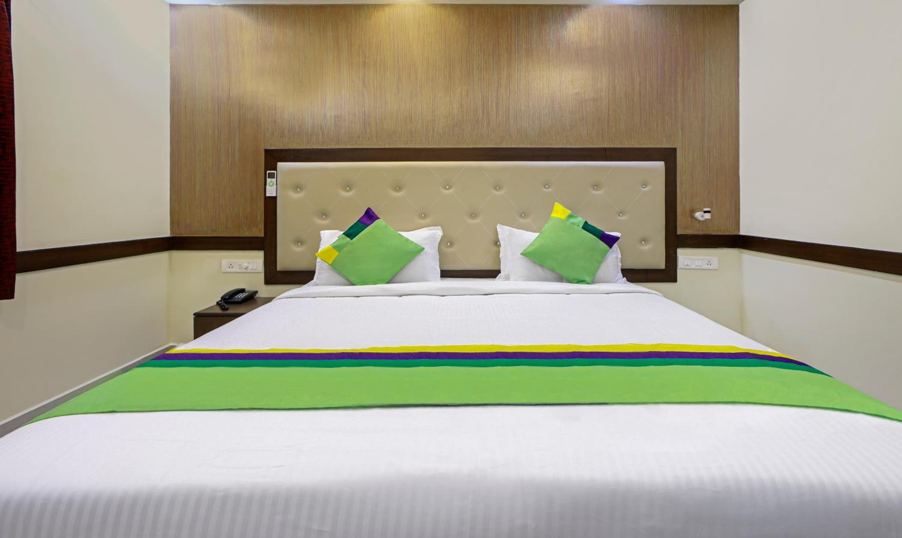 Economy Double Room photo 3