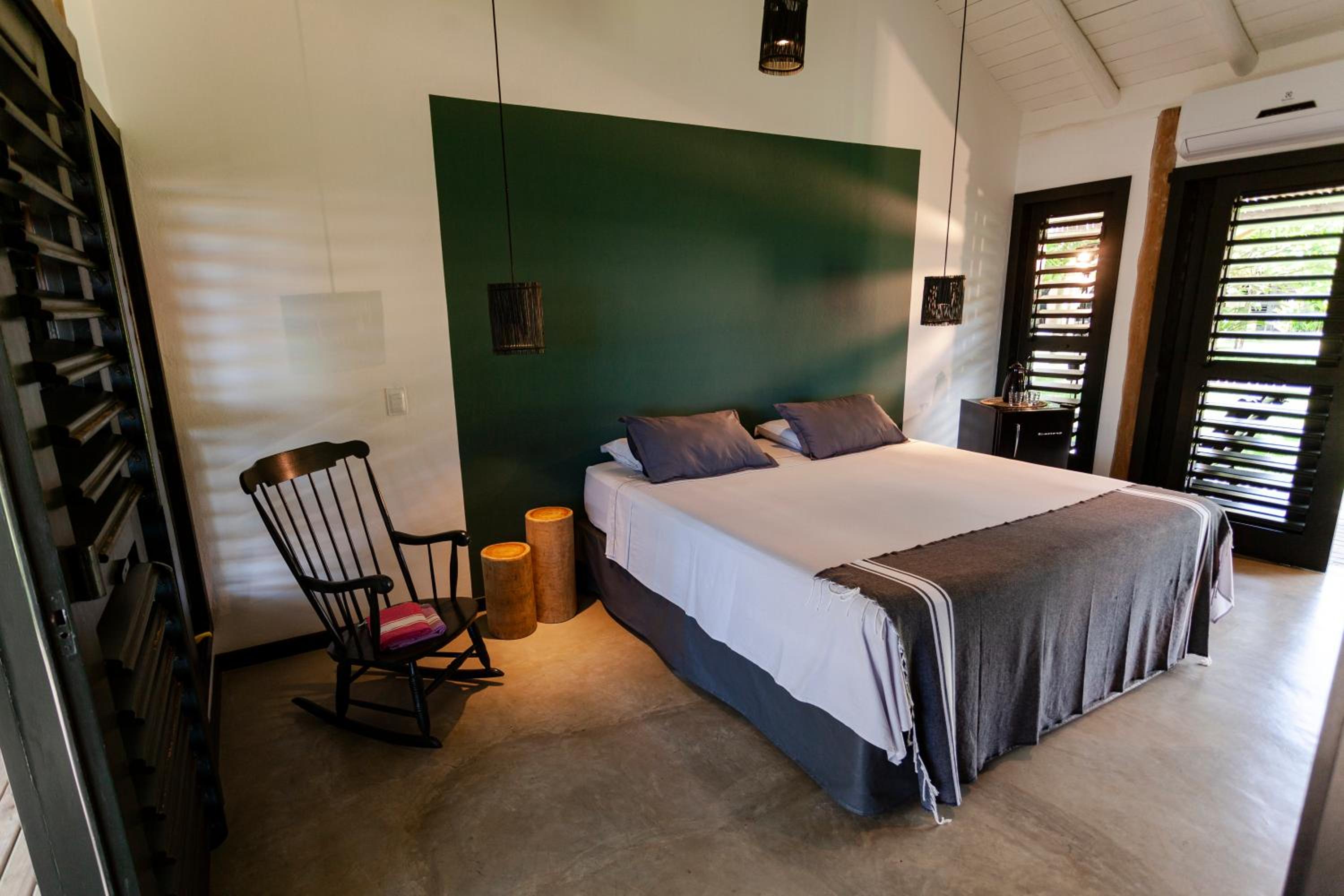 King Suite with Garden View