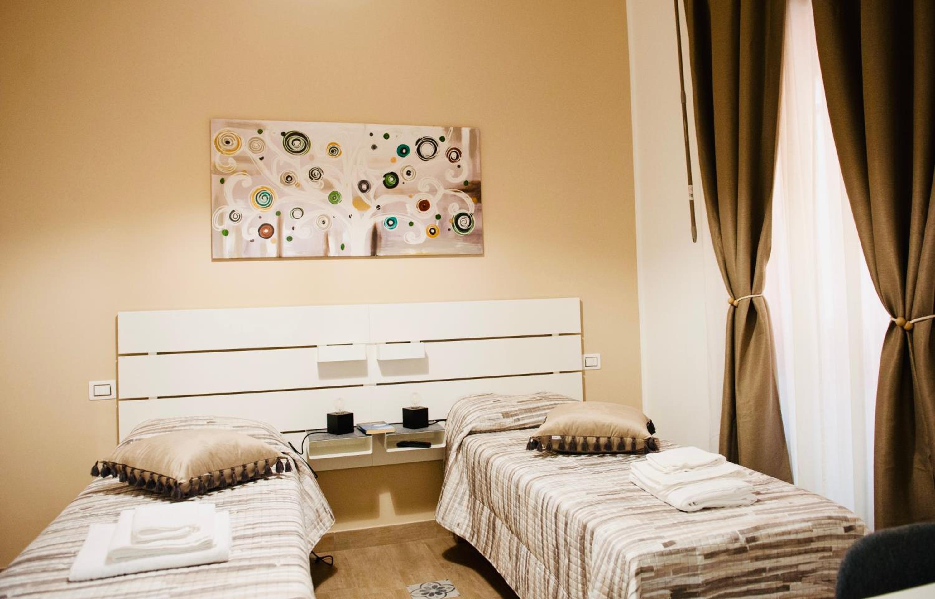 Double or Twin Room photo 3