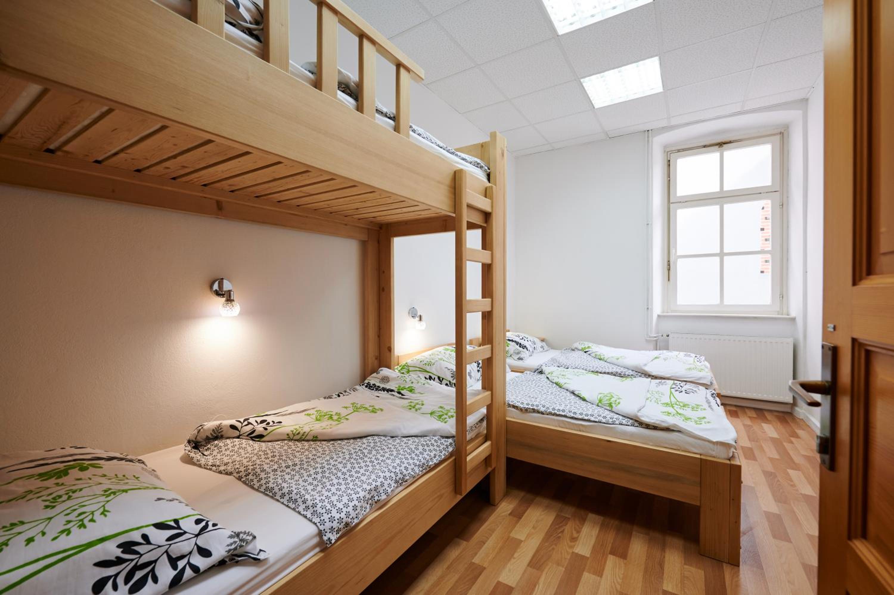 Classic Quadruple Room photo 2
