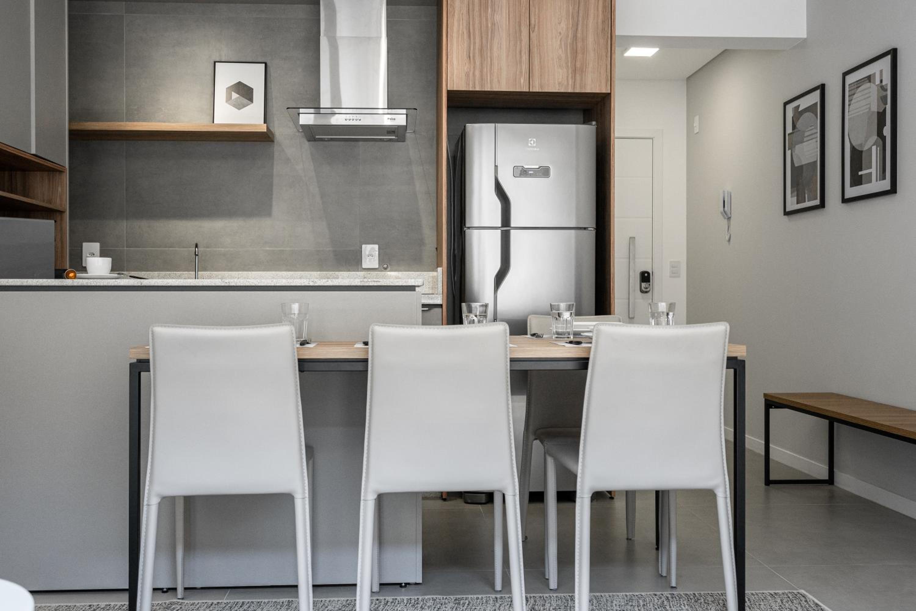 Apartment - Photo 4