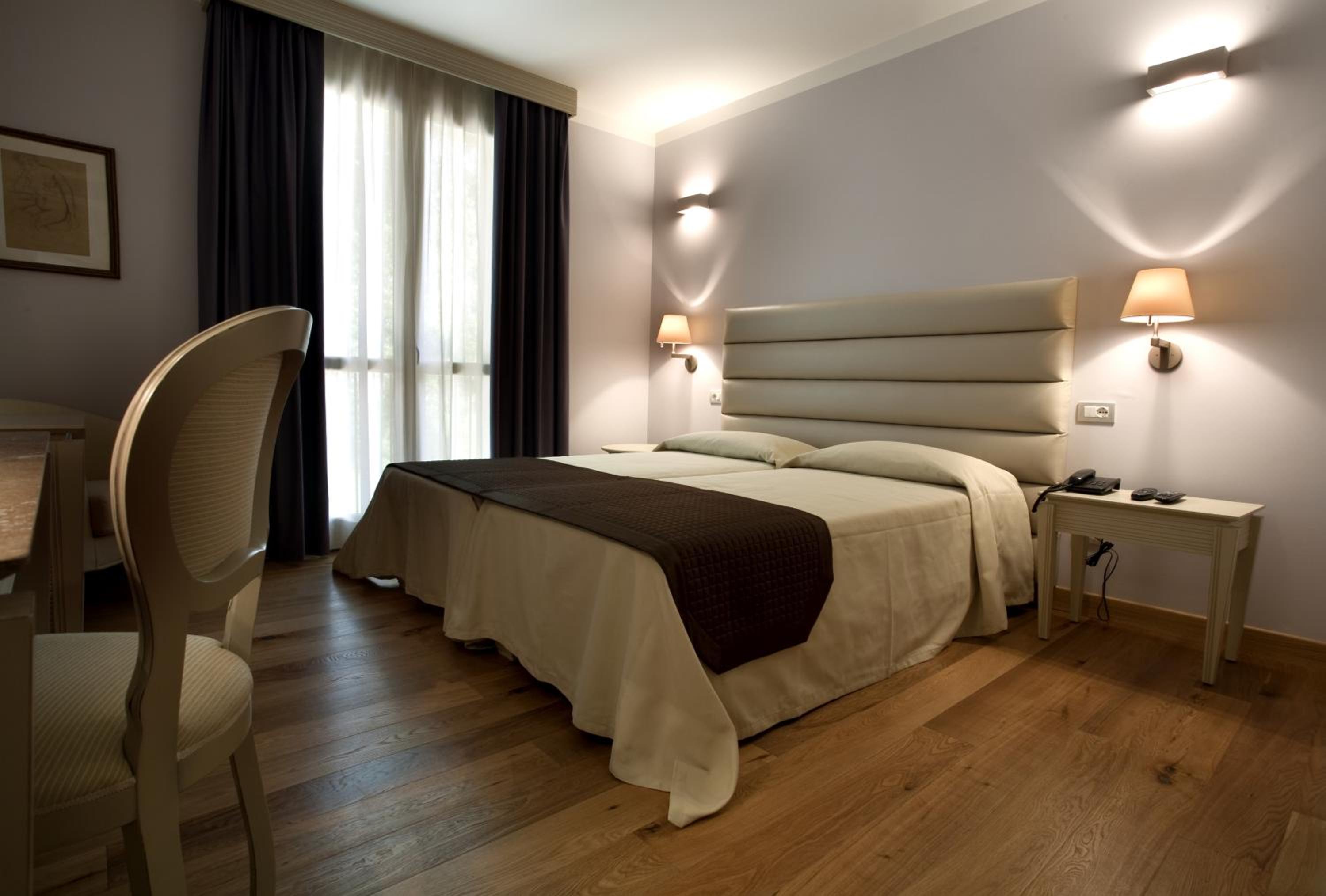 Classic Double Room - Photo 3