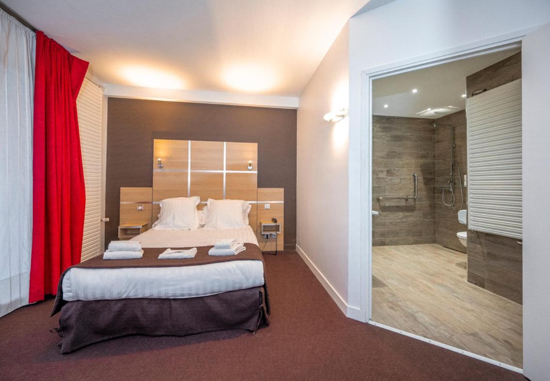 Double Room - Disability Access - Photo 1