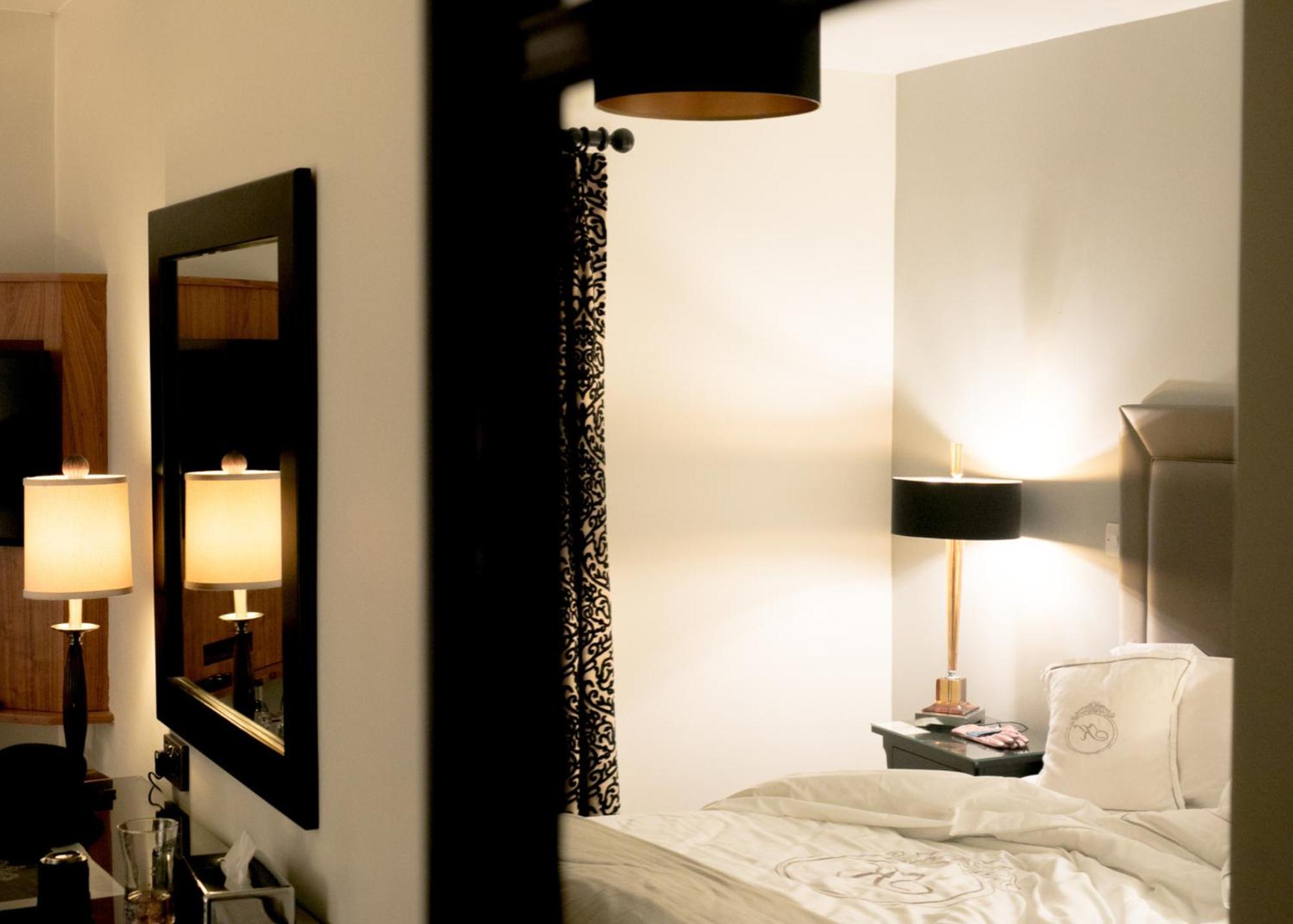 Deluxe Twin Room - Photo 3