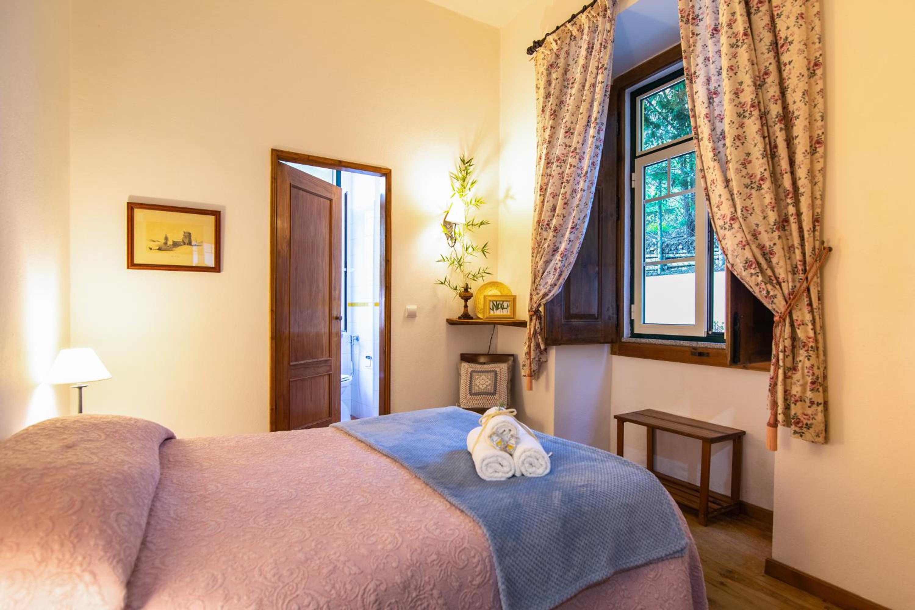 Double Room With Private Bathroom