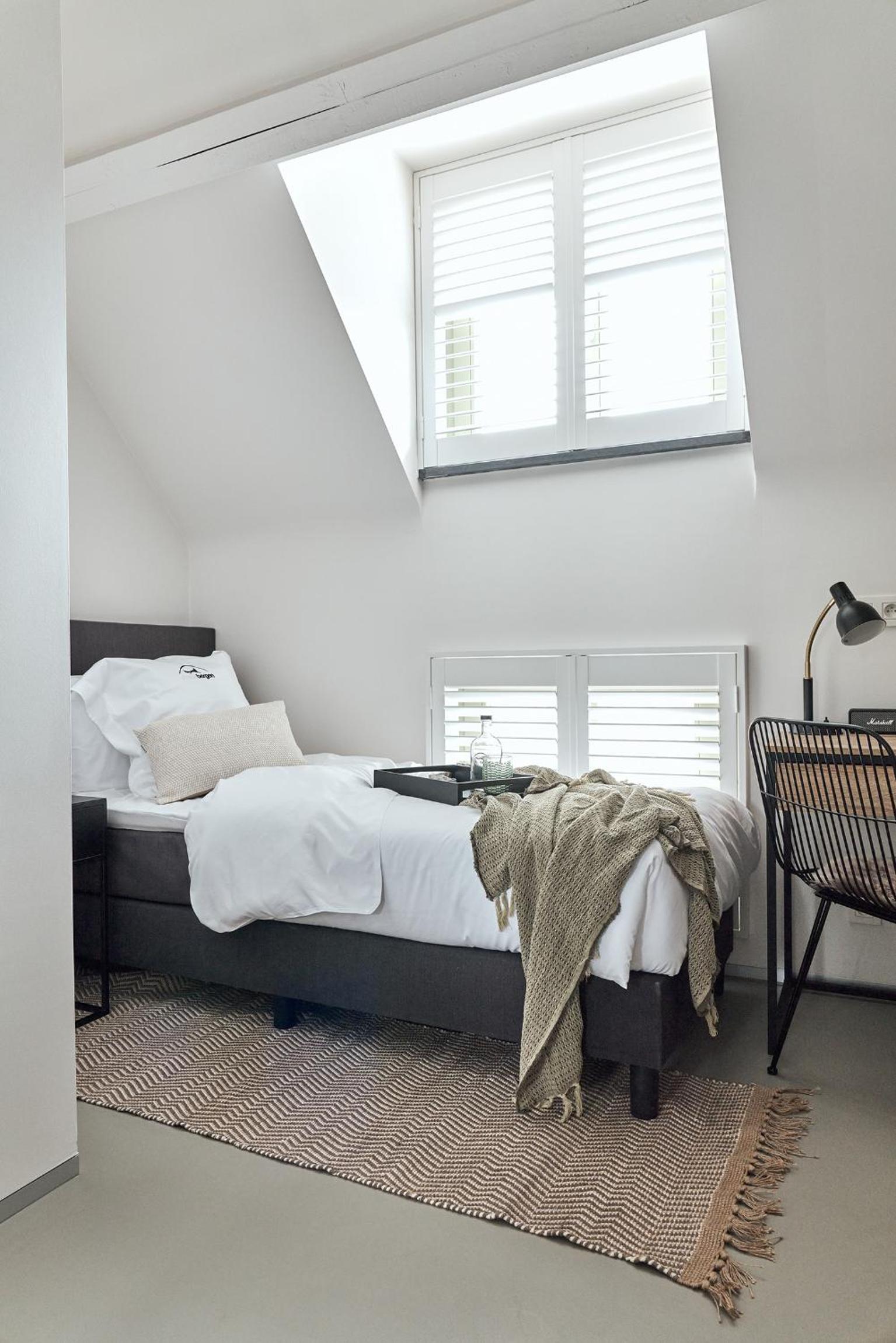Single Room with Private Bathroom photo 3