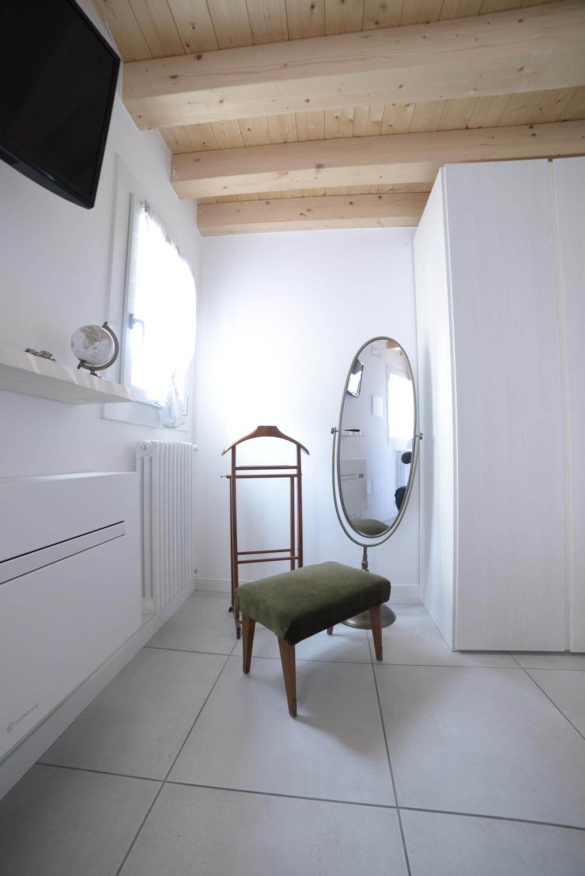 Double Room - Photo 4