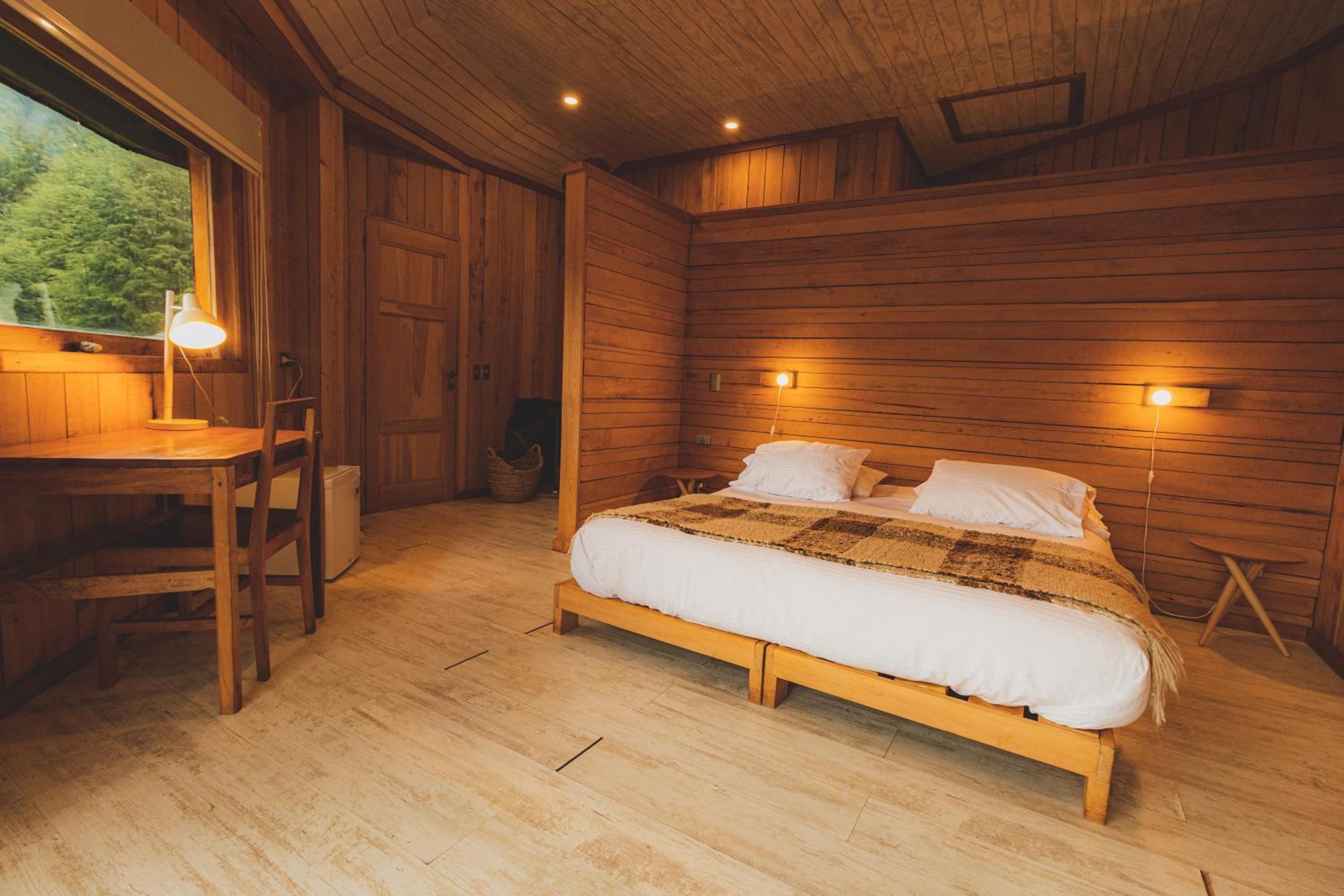 Double or Twin Room with Balcony photo 1
