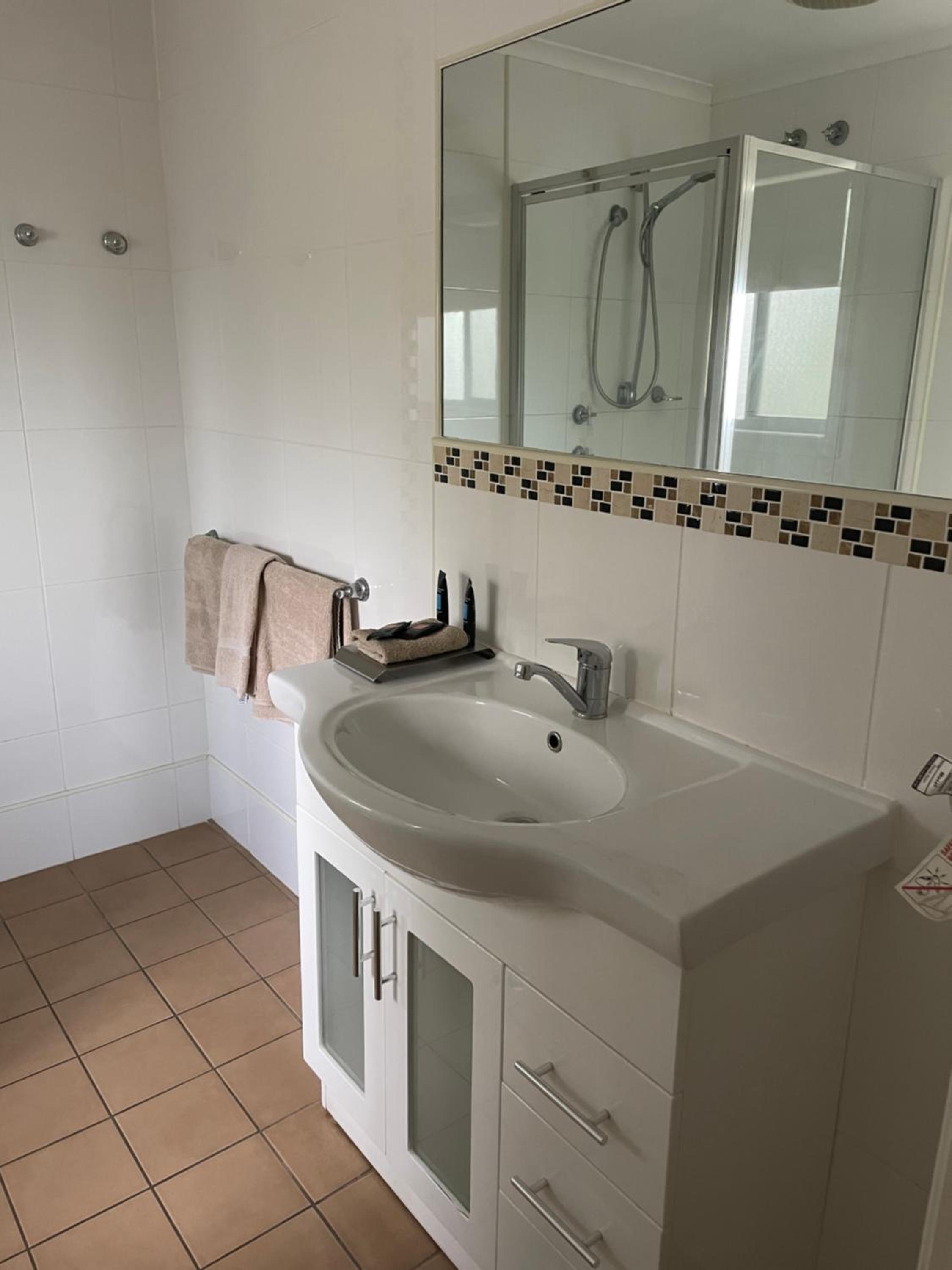 Deluxe Spa Room - Photo 3