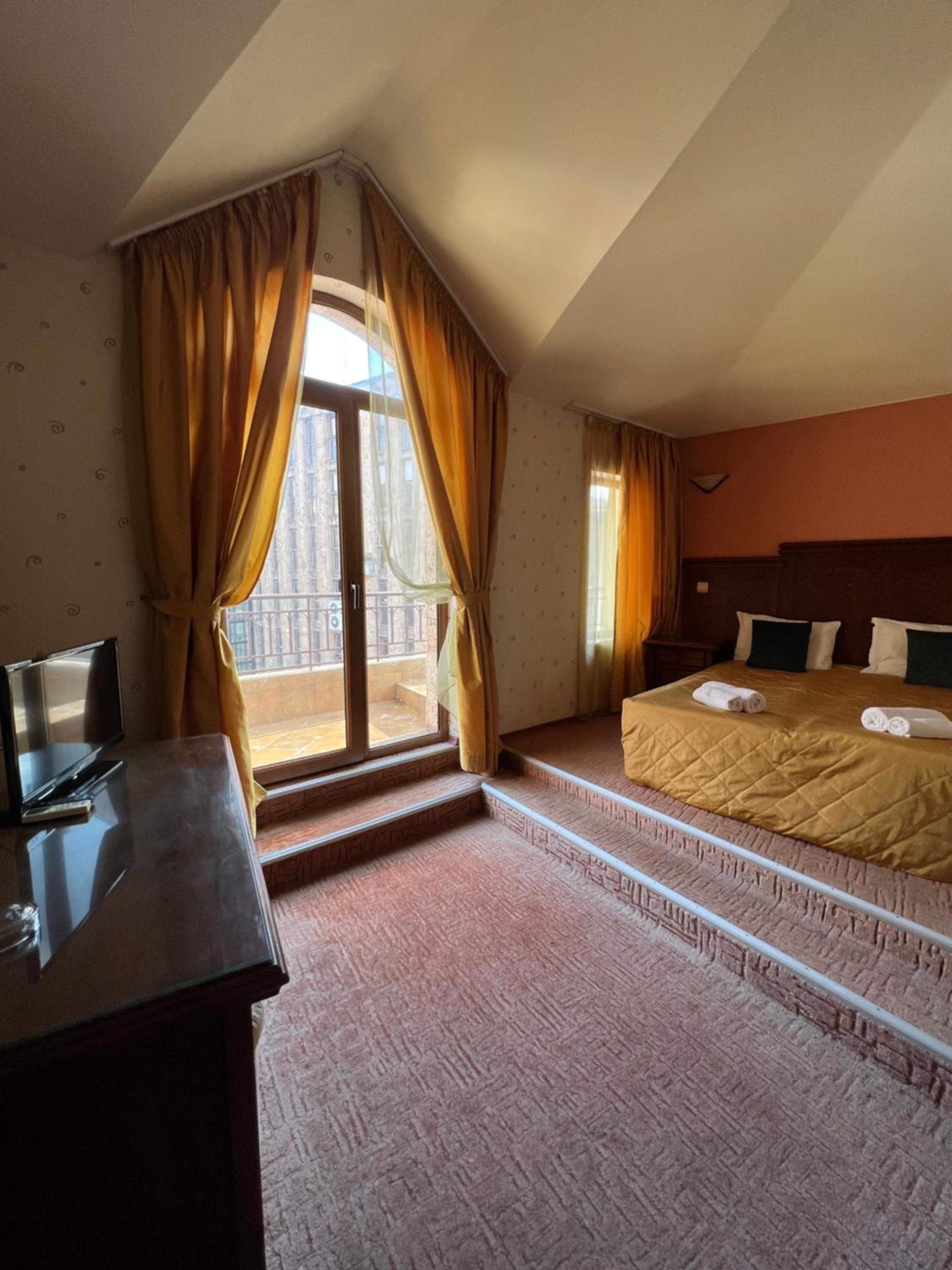 Deluxe Single Room with Balcony